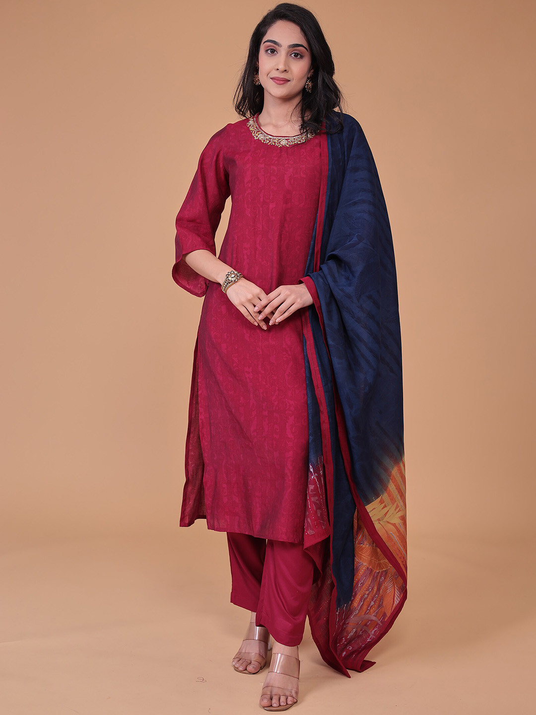 

ZARI Women Floral Printed Regular Beads and Stones Kurta with Trousers & With Dupatta, Maroon