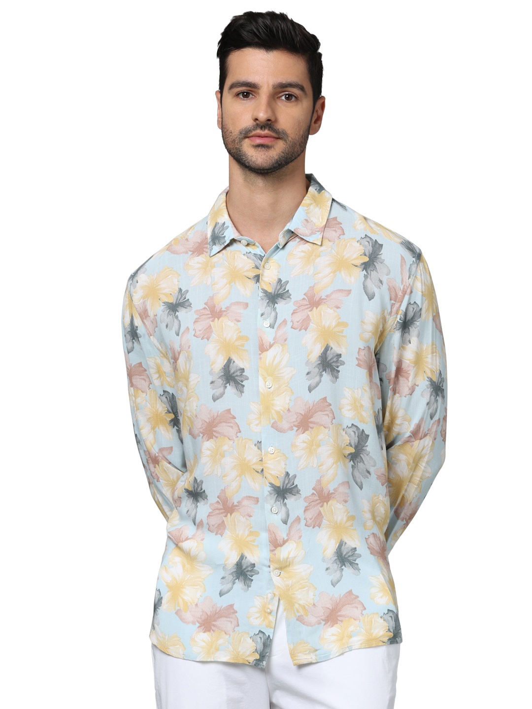 

Celio Classic Floral Printed Spread Collar Long Sleeves Casual Shirt, Blue