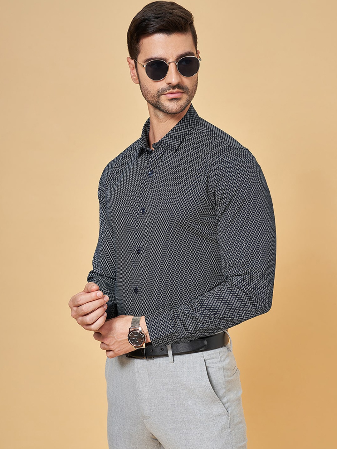 

BYFORD by Pantaloons Slim Fit Polka Dot Printed Spread Collar Long Sleeves Cotton Shirt, Navy blue