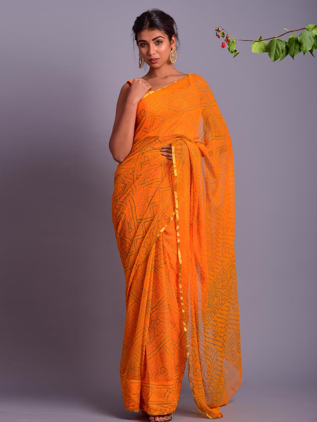 

Rangpur Bandhani Zari Pure Chiffon Bandhani Saree, Yellow