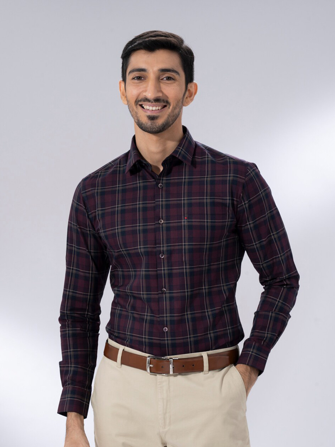 

Sero Spread Collar Long Sleeves Smart Tailored Fit Checked Cotton Formal Shirt, Green