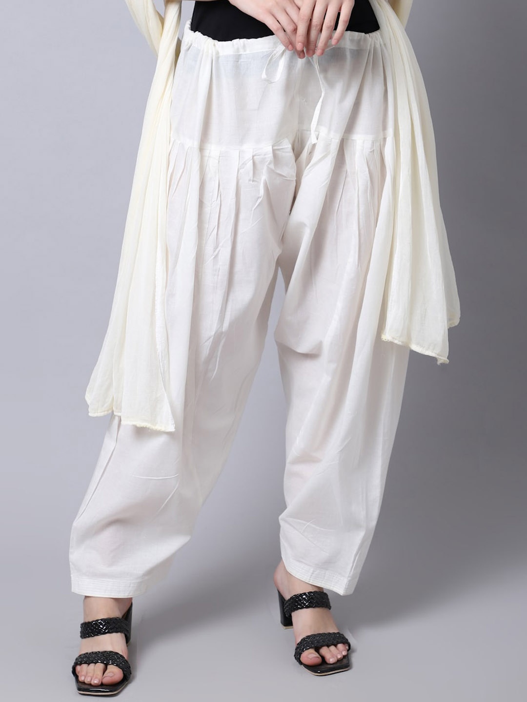

Miaz Lifestyle Women Pure Cotton Salwar and Dupatta, Off white