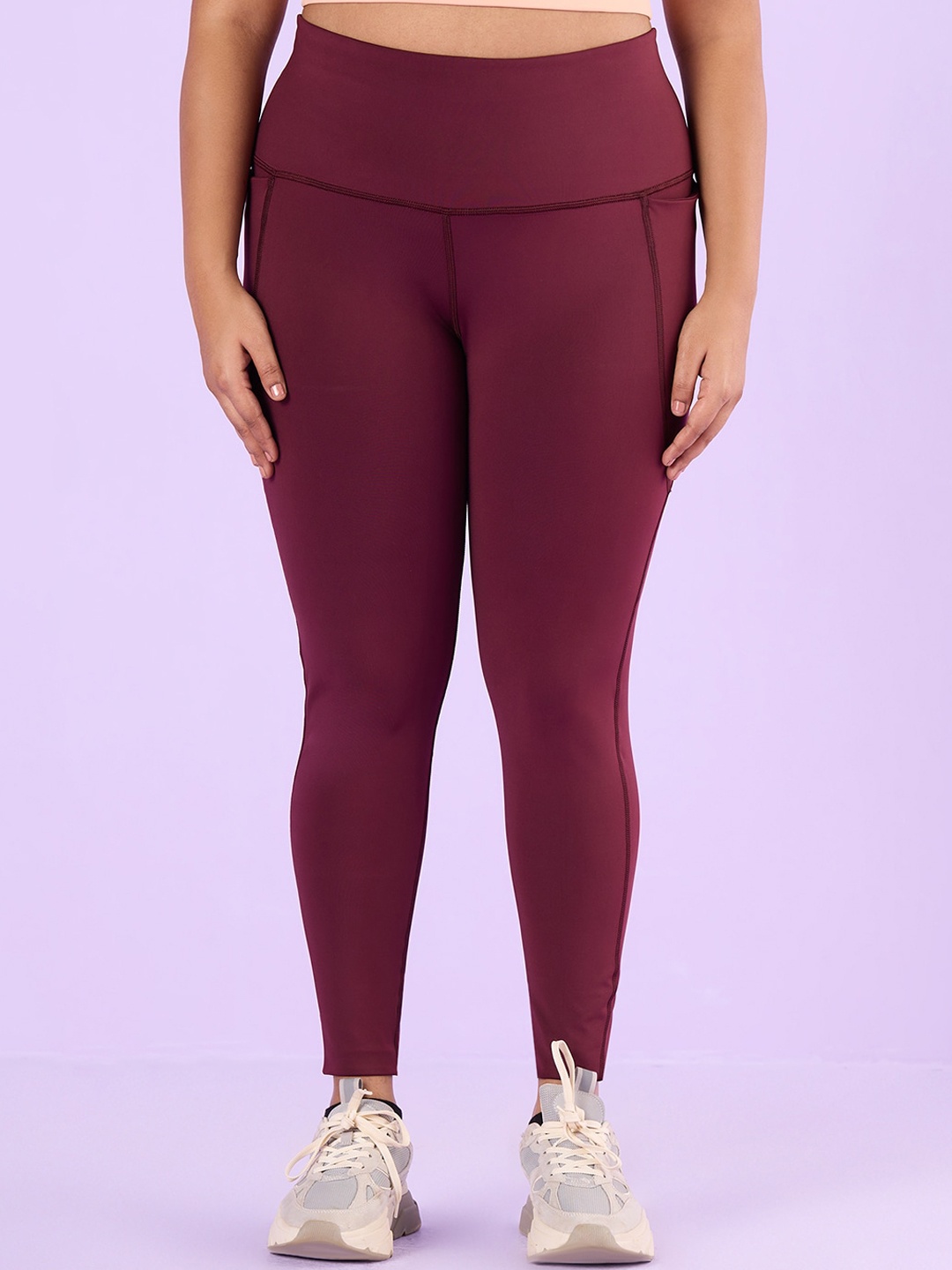 

Big Hello - The Plus Life Women Slim-Fit Ankle-Length Tights, Red