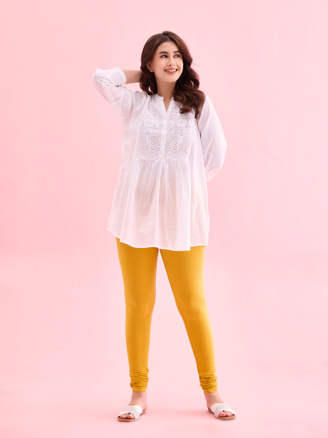 

Go Colors Women Churidar-Length Leggings, Yellow