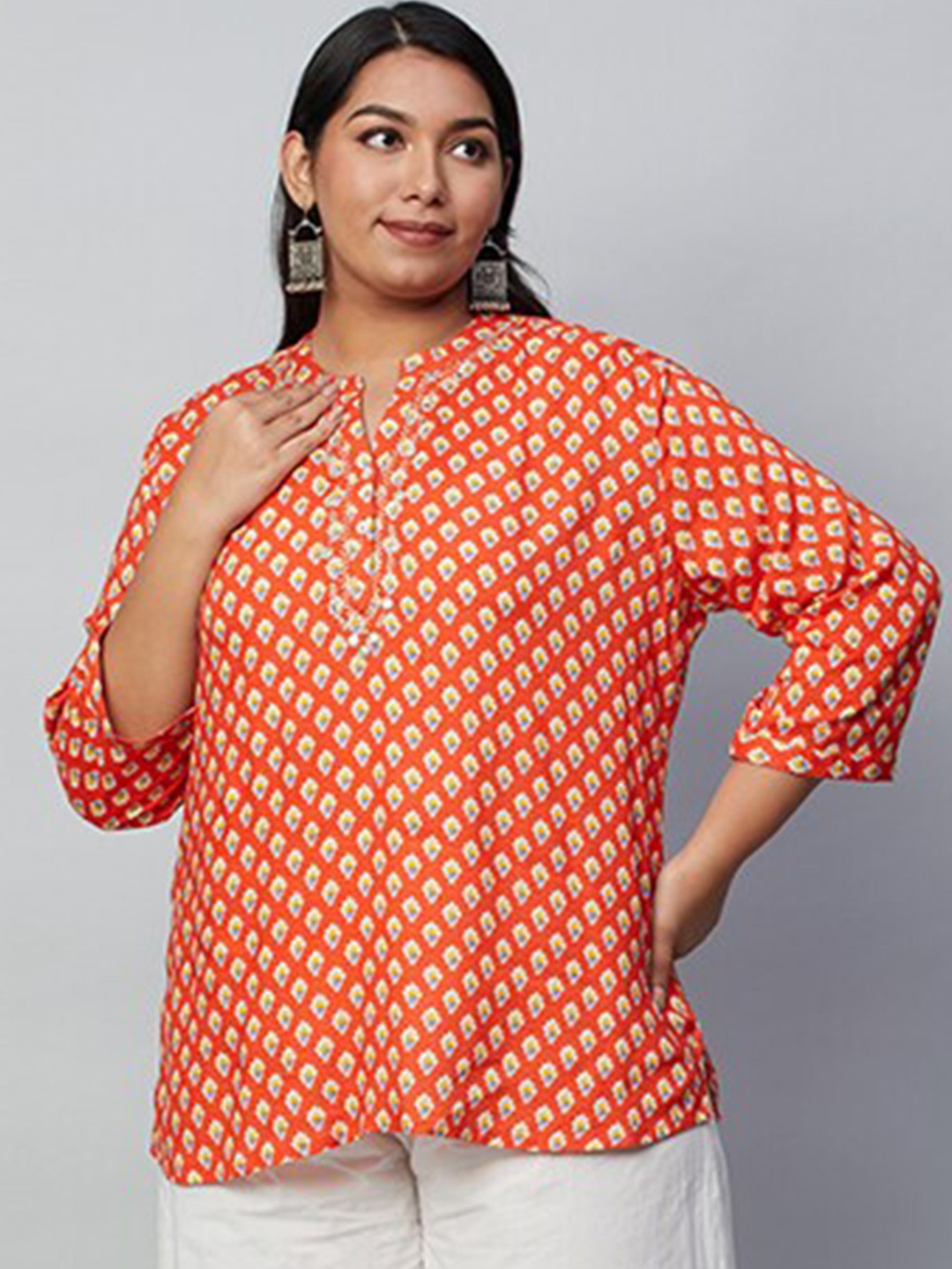 

Big Hello - The Plus Life Printed V-Neck Flared Sleeves Kurti, Red