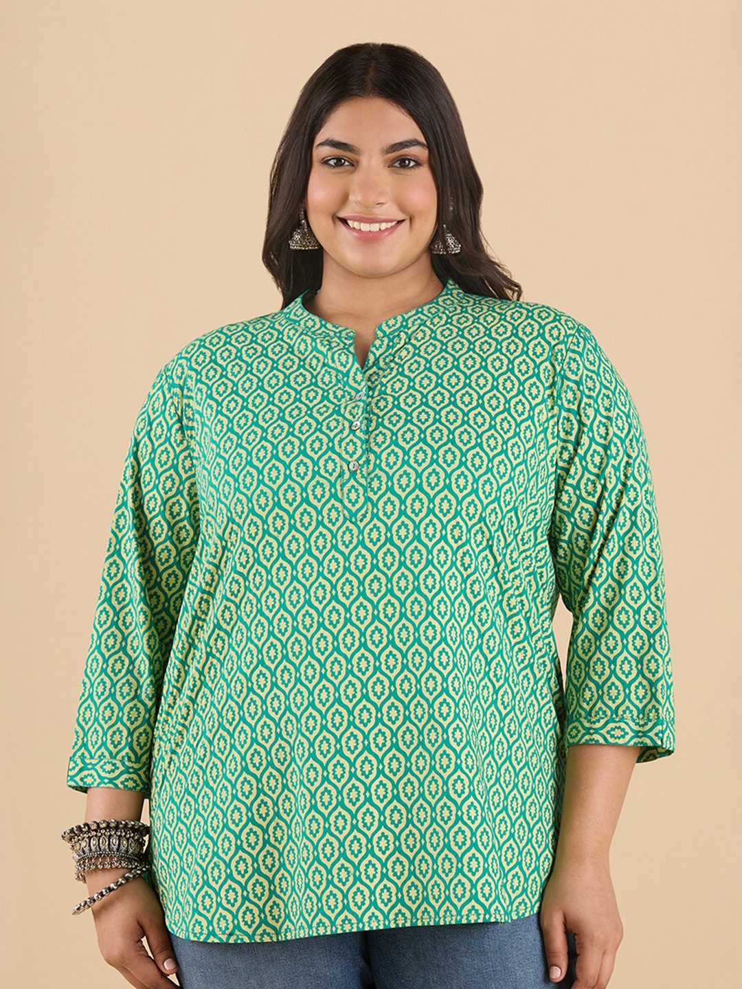 

Big Hello - The Plus Life Quirky Printed V-Neck Pure Cotton Kurti, Yellow