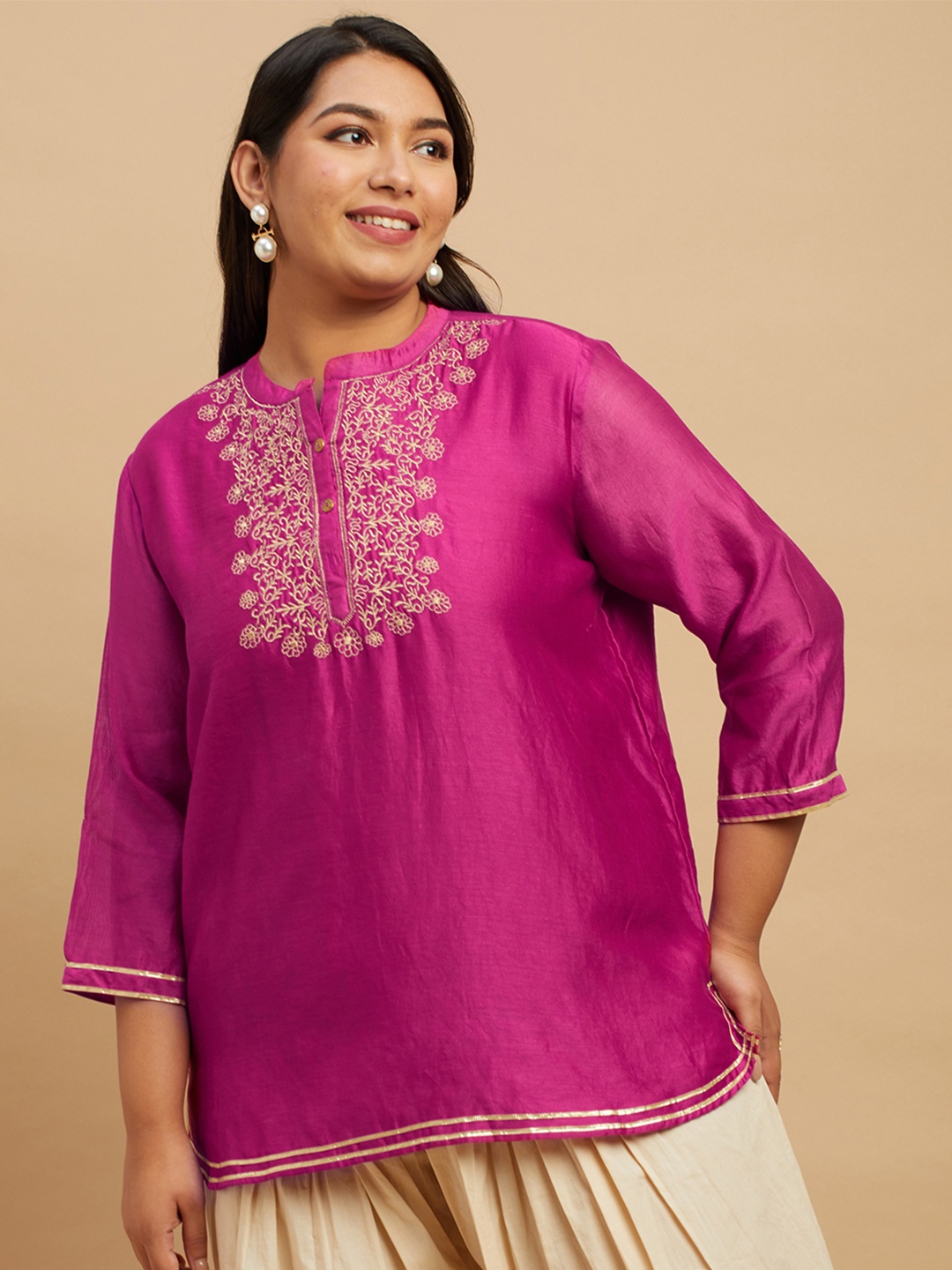 

Big Hello - The Plus Life Ethnic Motifs Embroidered Kurti, Magenta