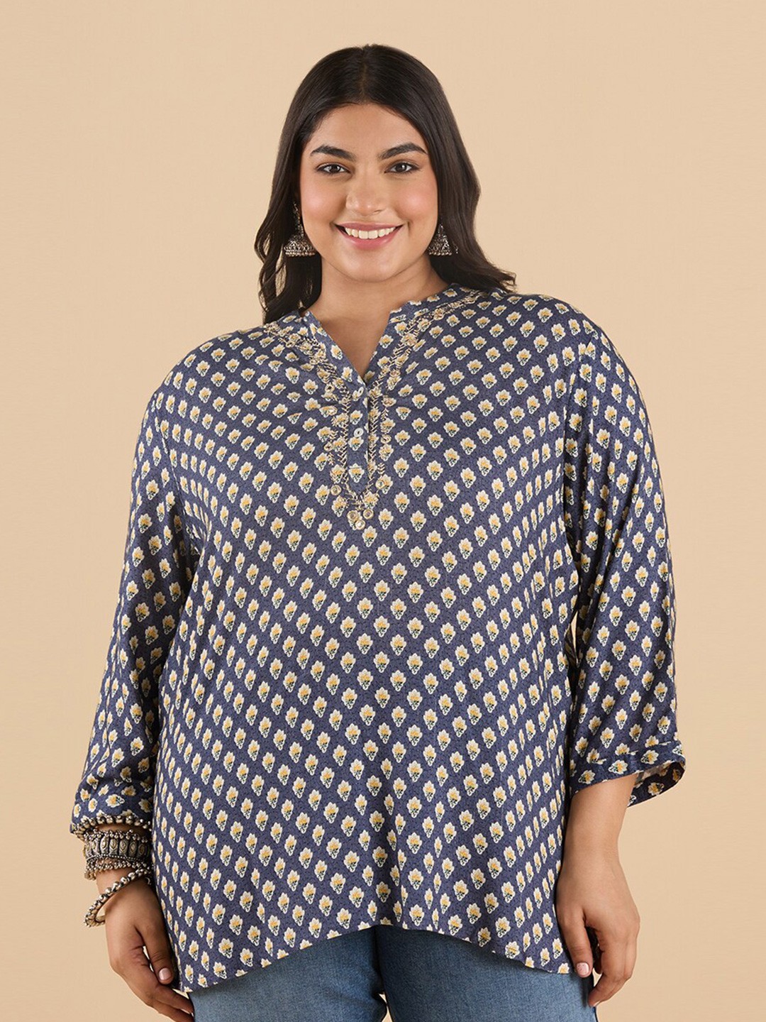 

Big Hello - The Plus Life Floral Printed V-Neck Kurti, Blue