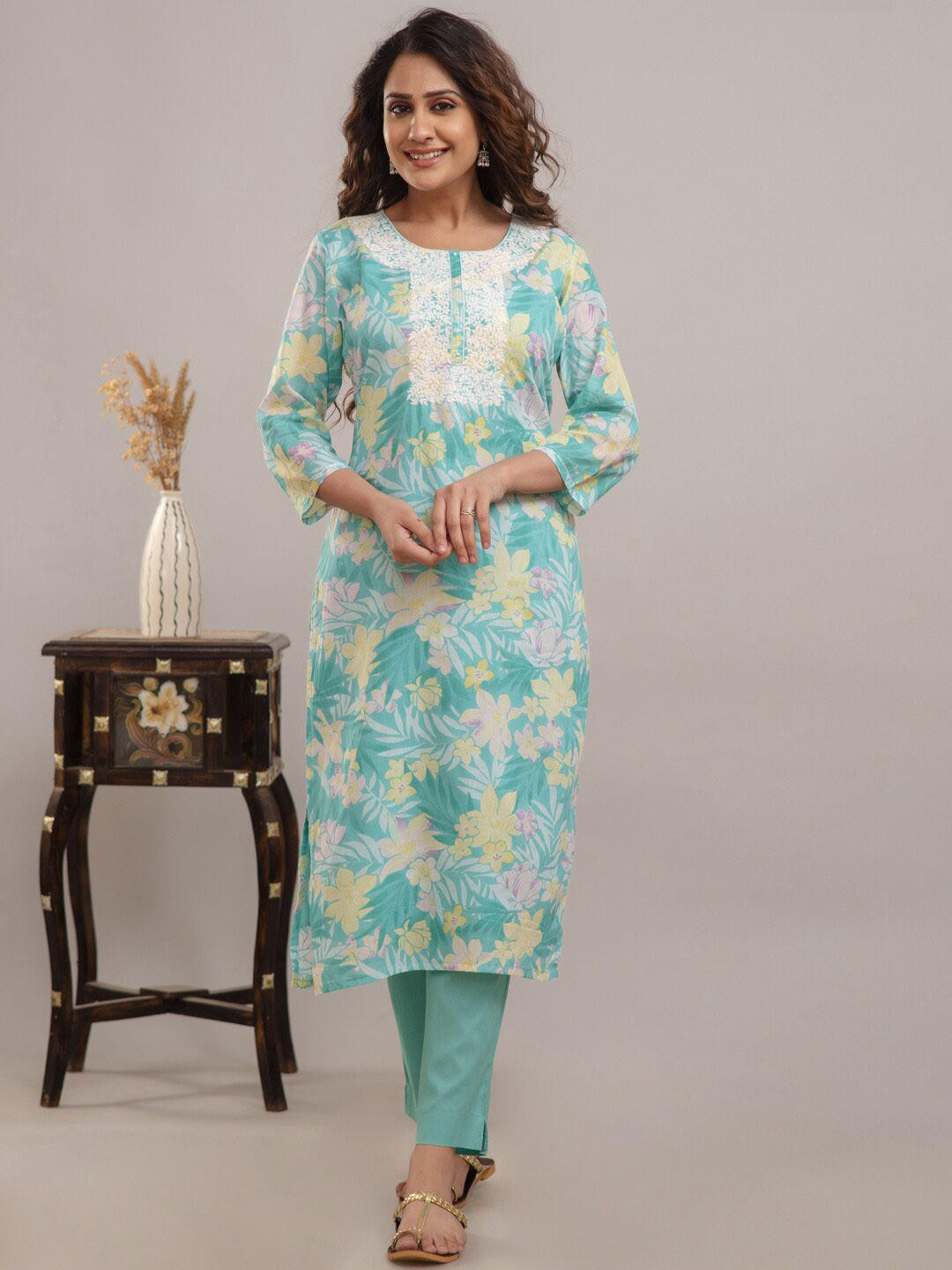 

Readiprint Women Floral Printed Regular Thread Work Pure Cotton Kurti with Trousers & With Dupatta, Sea green