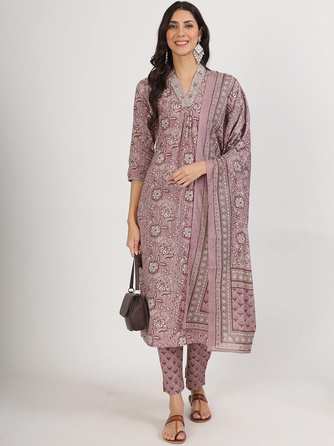 

Divena Women Floral Embroidered Regular Beads and Stones Pure Cotton Kurta with Trousers & With Dupatta, Purple