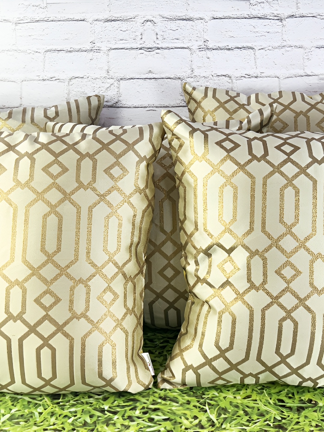 

Pink Parrot Beige & Gold-Toned Set of 5 Geometric Square Cushion Covers