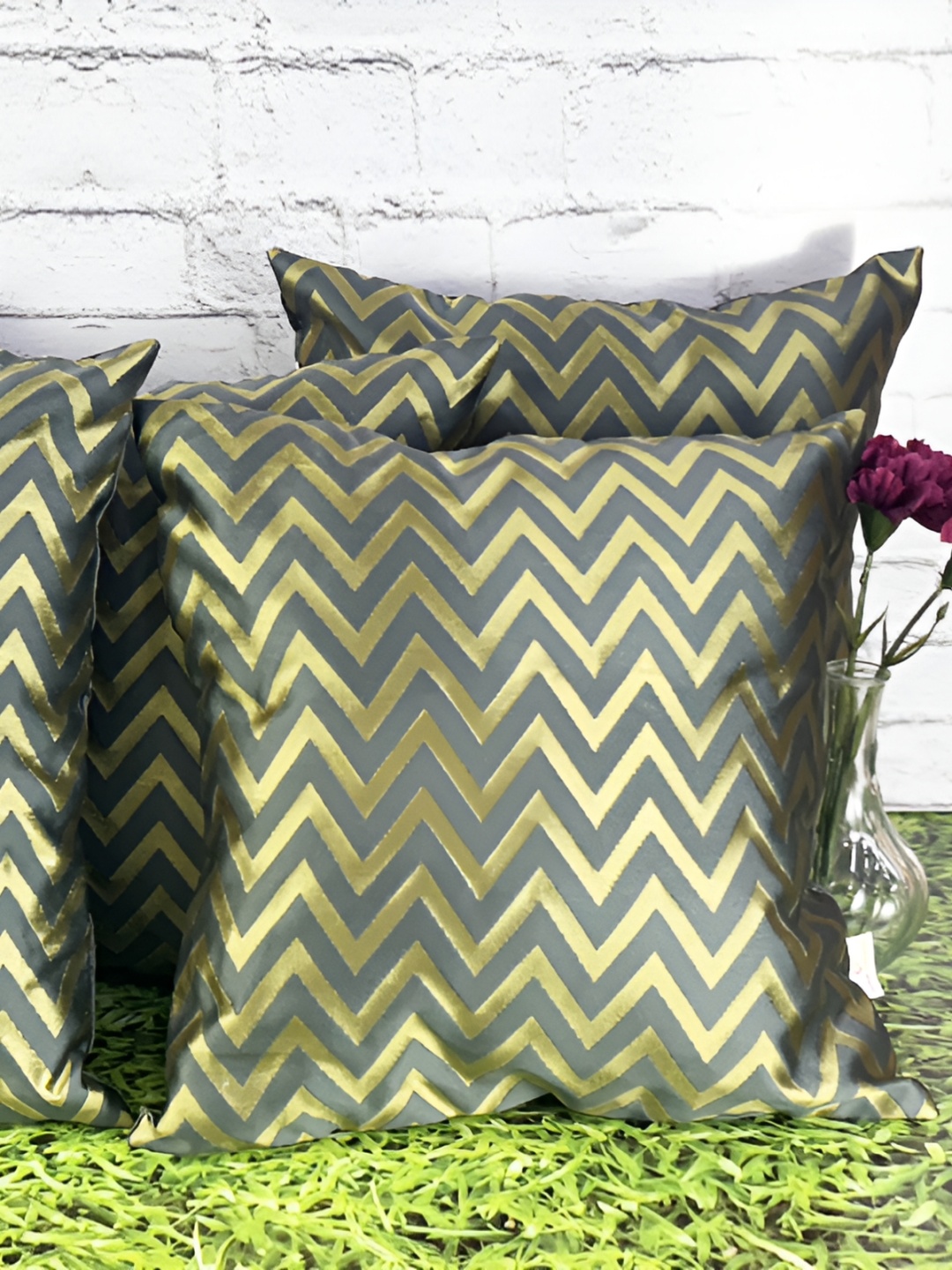 

Pink Parrot Green & Gold-Toned Set of 5 Geometric Square Cushion Covers