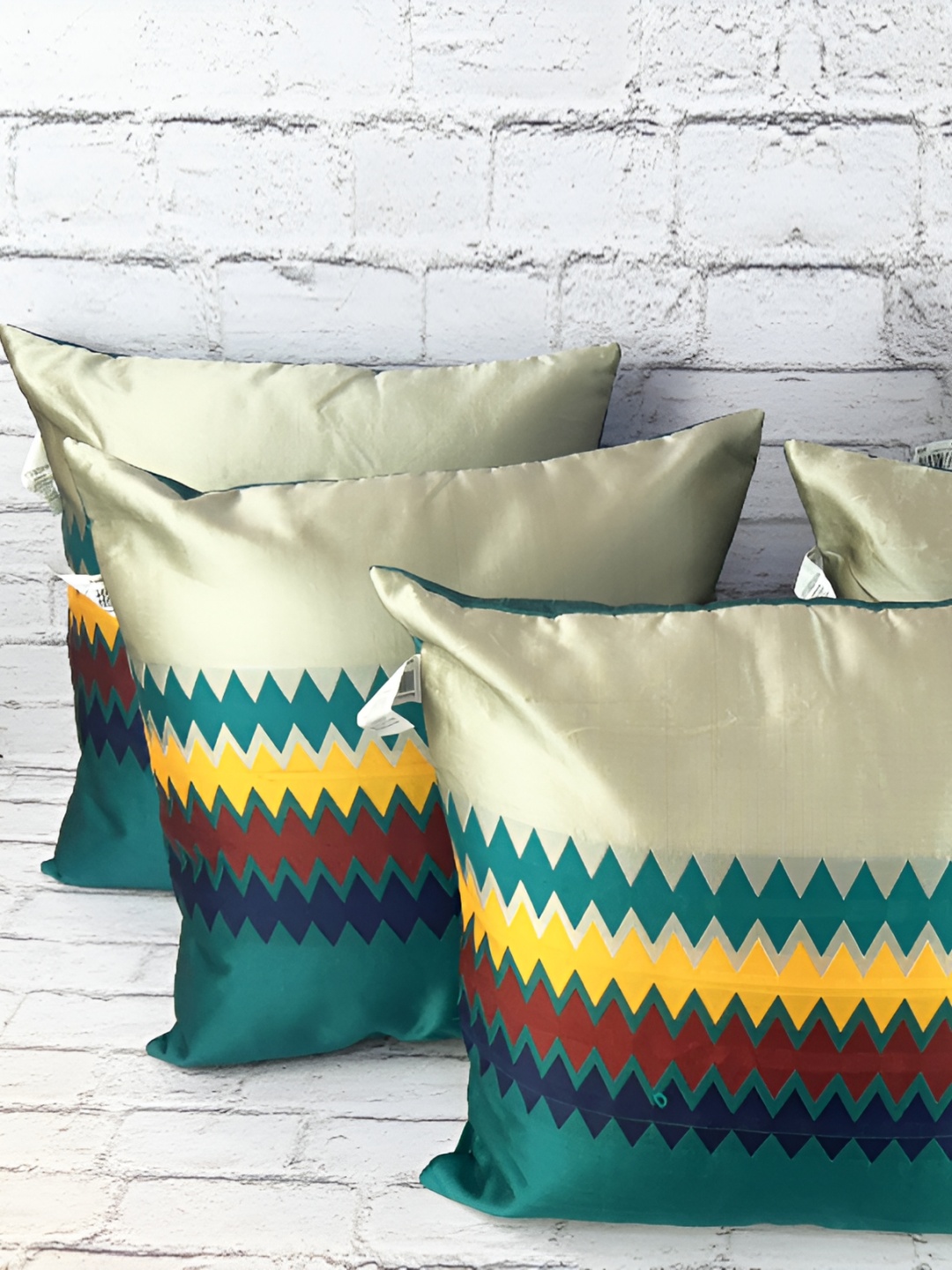 

Pink Parrot Green & Yellow Set of 5 Striped Square Cushion Covers
