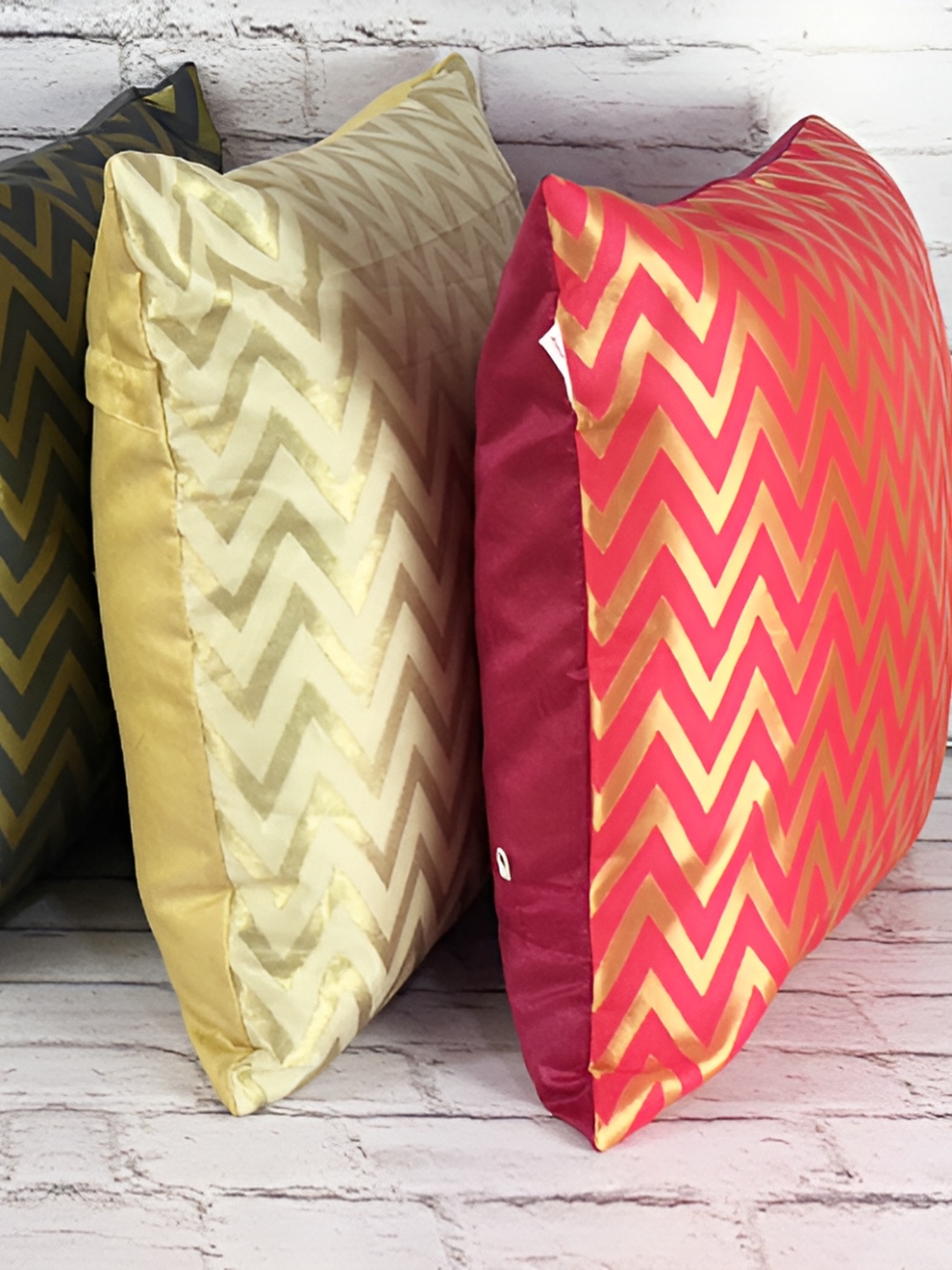 

Pink Parrot Orange & Navy Blue Set of 5 Geometric Square Cushion Covers