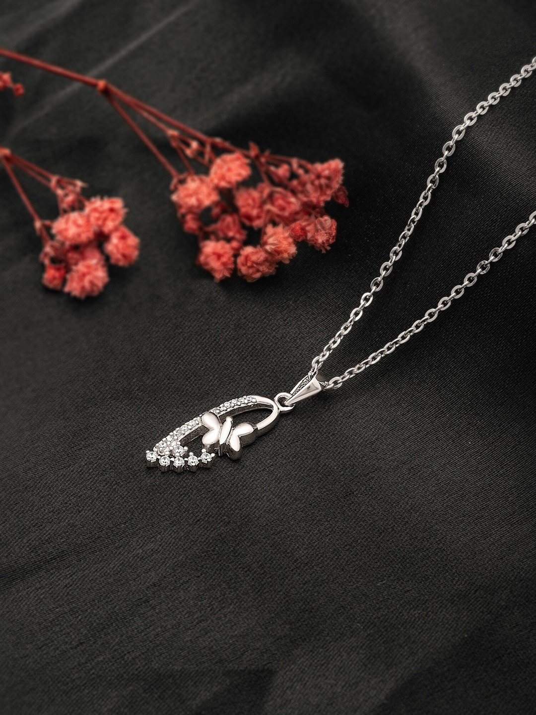 

SILBERRY Rhodium-Plated Animal Shaped Pendants with Chains, Silver