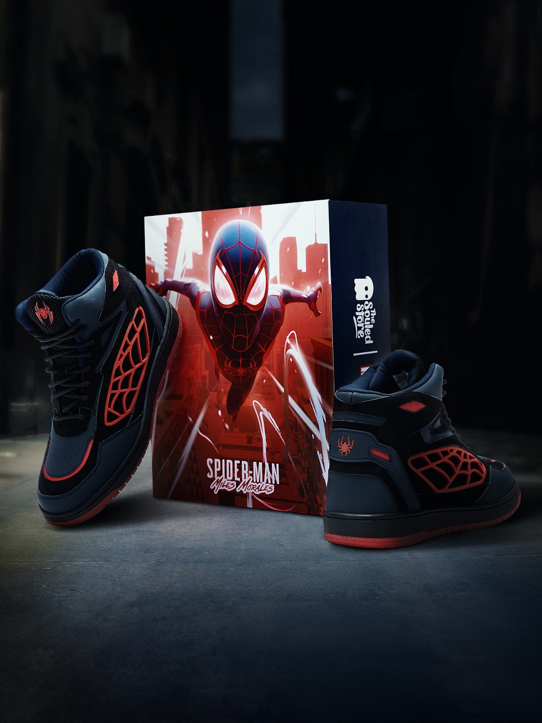 

The Souled Store Men Black Spider-Man High-Top Lightweight Sneakers