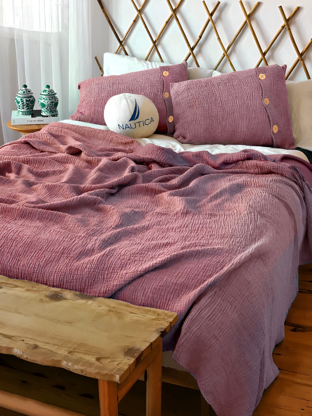 

Nautica Purple 350 TC Queen Bedsheet with 2 Pillow Covers