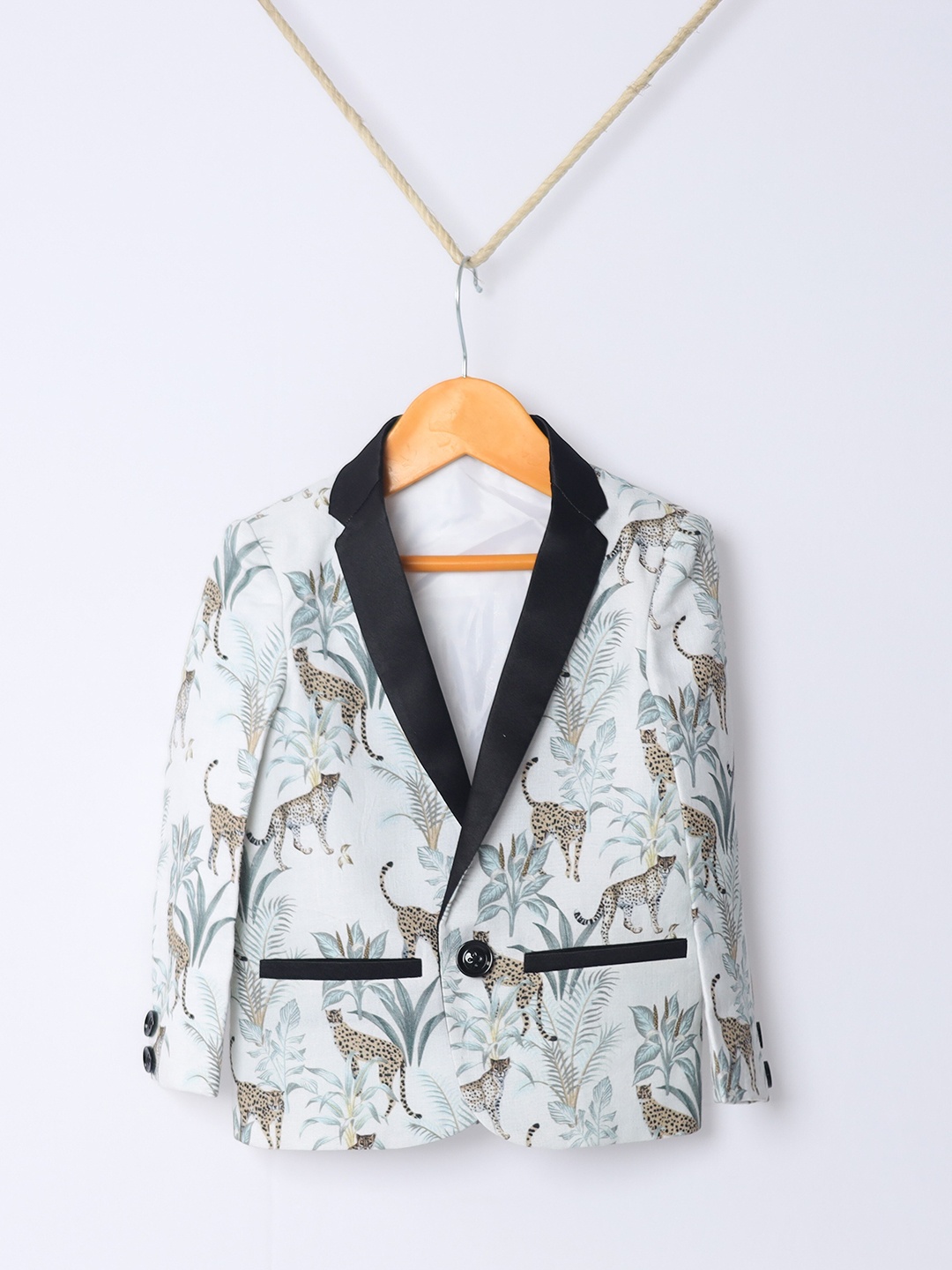 

BAESD Boys Printed Notched Lapel Collar Single Breasted Blazer, White