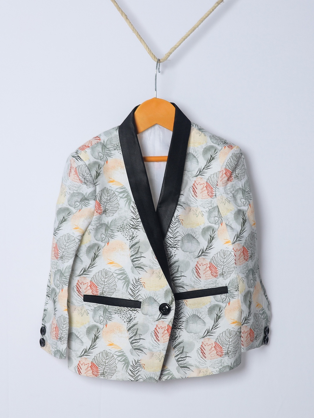 

BAESD Boys Leaves Printed Tuxedo Blazer, Grey
