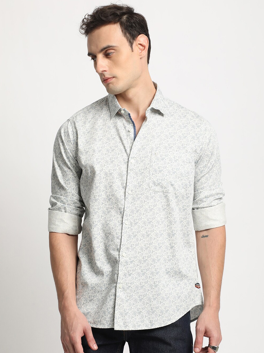 

URBARO Smart Ethnic Motifs Printed Opaque Cotton Casual Shirt, White