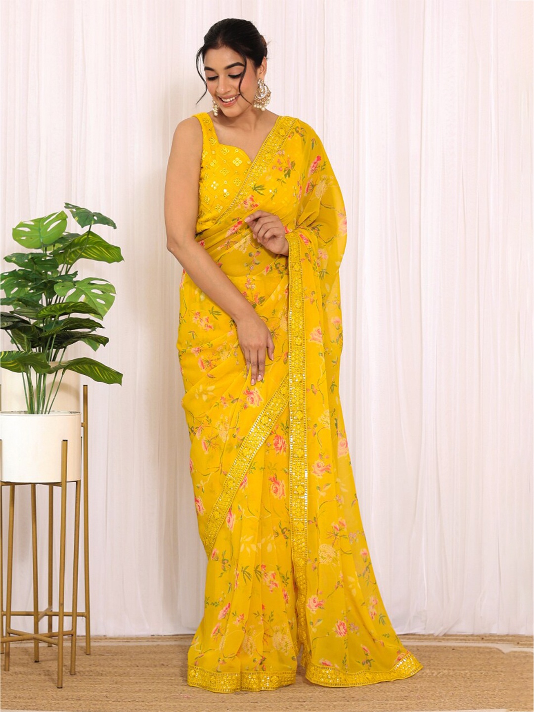 

LABEL KANUPRIYA Floral Zari Poly Georgette Saree, Yellow