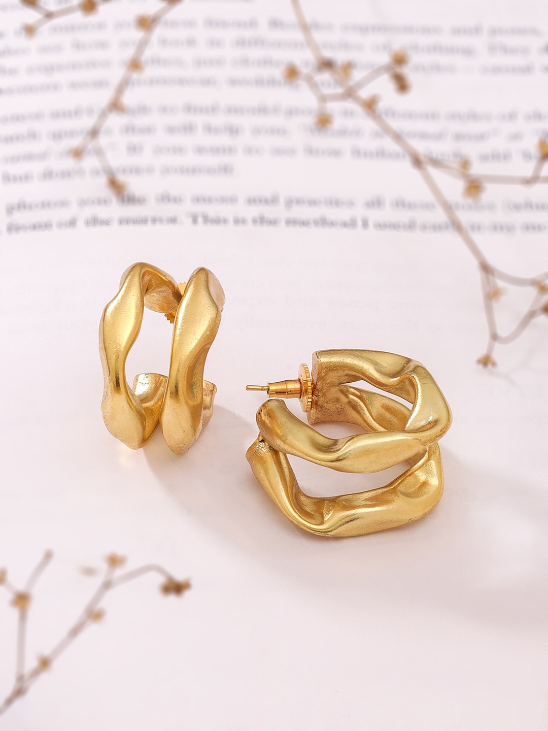 

Mitali Jain Contemporary Gold-Plated Studs Earrings