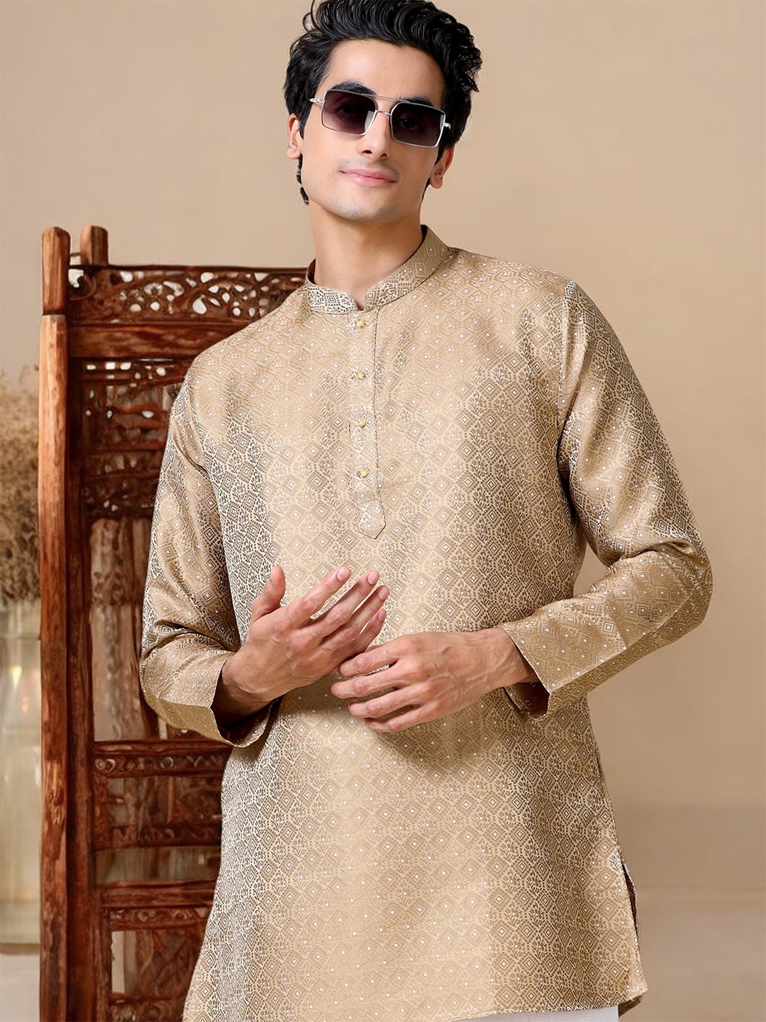 

TATTVA Ethnic Motifs Woven Design Mandarin Collar Straight Kurta, Copper