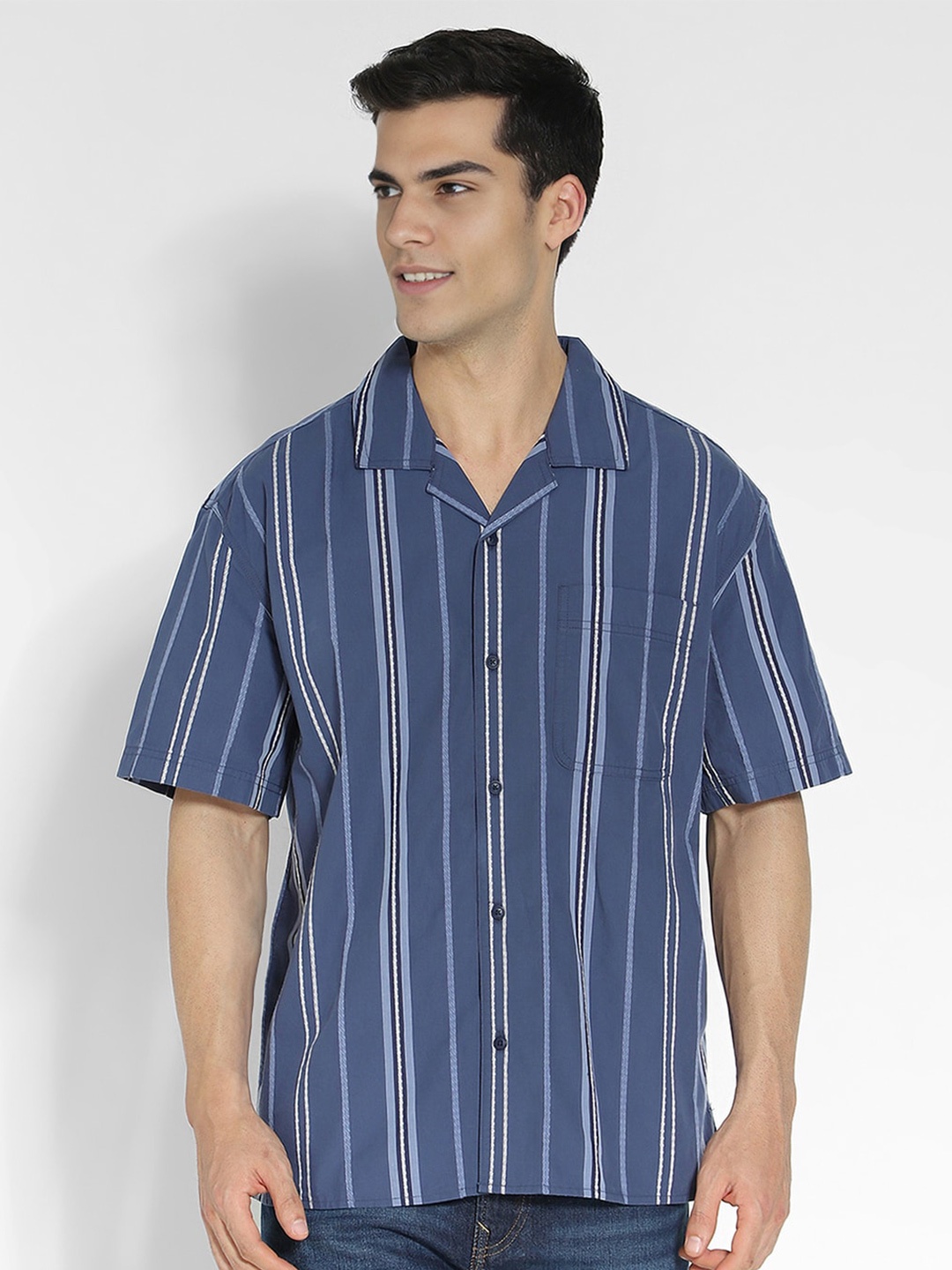 

AMERICAN EAGLE OUTFITTERS Straight Boxy Striped Casual Button Up Shirts, Blue