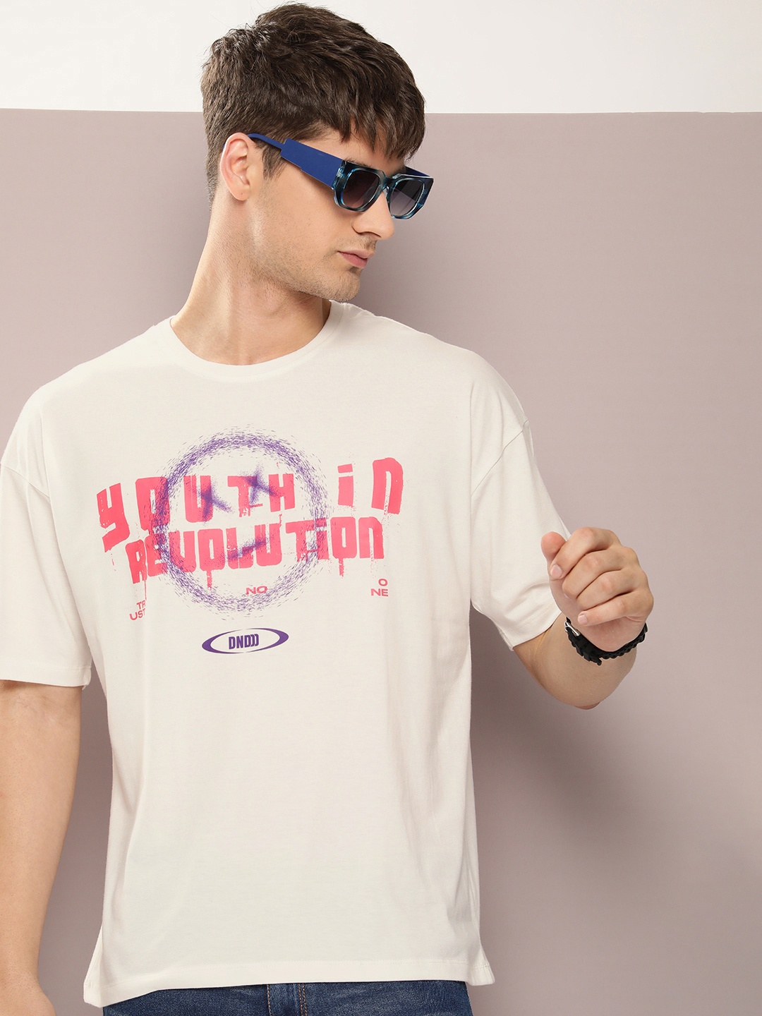 

Kook N Keech Men Typography Printed T-shirt, Off white