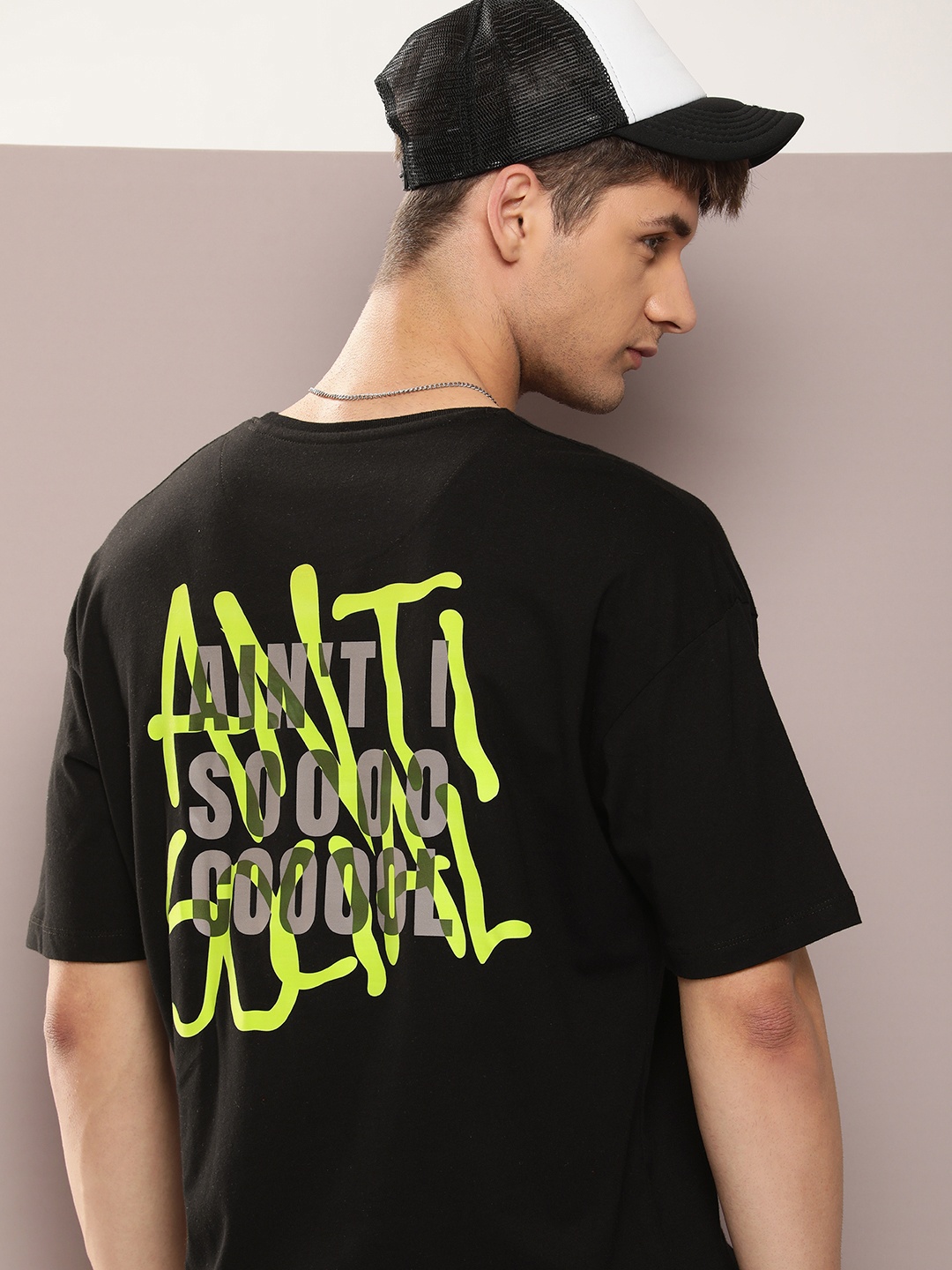 Kook N Keech Men Typography Printed Oversized Drop-Shoulder Sleeves Pure Cotton T-shirt, Black