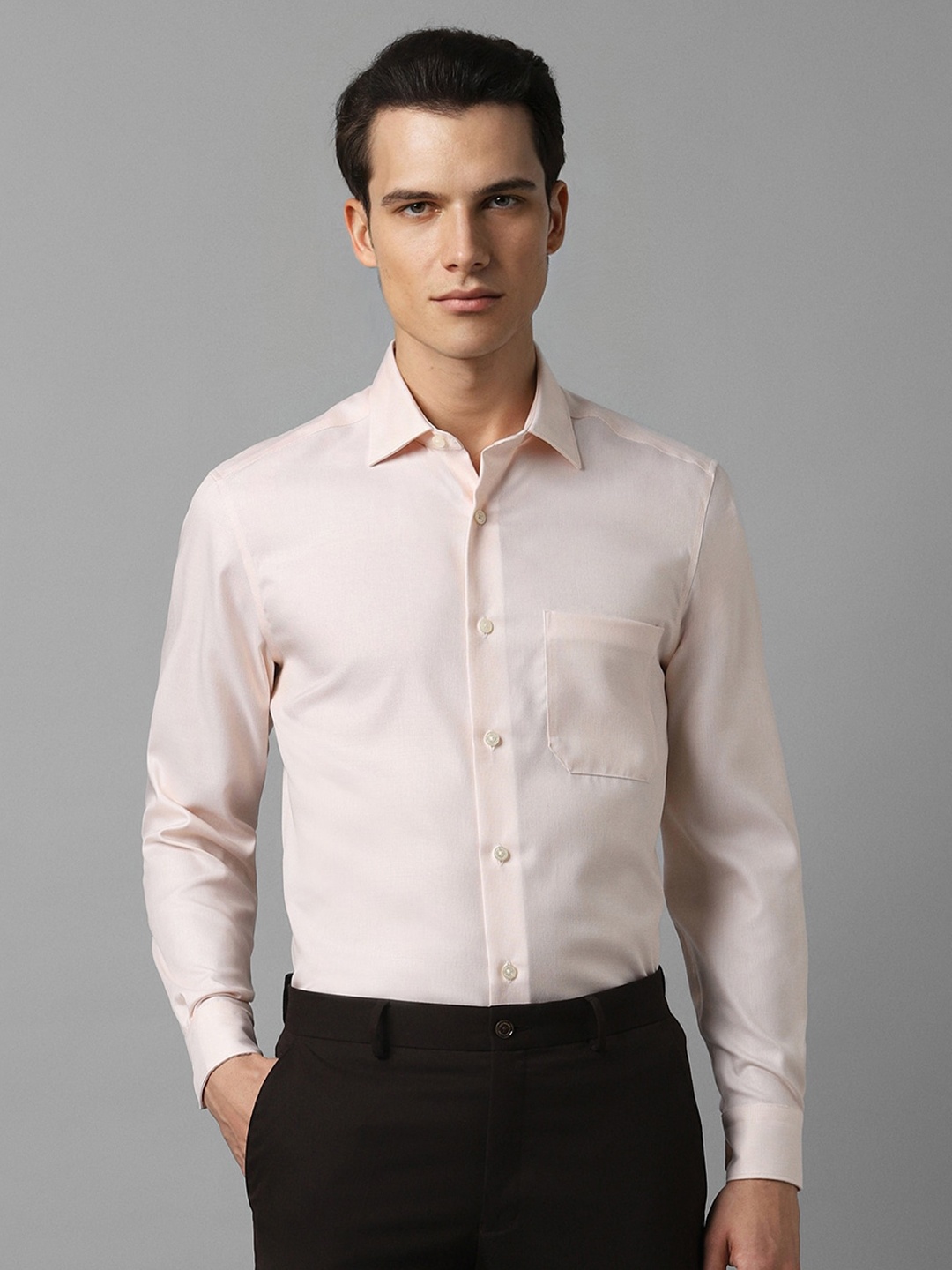 

Louis Philippe Classic Fit Spread Collar Cotton Formal Shirt, Pink