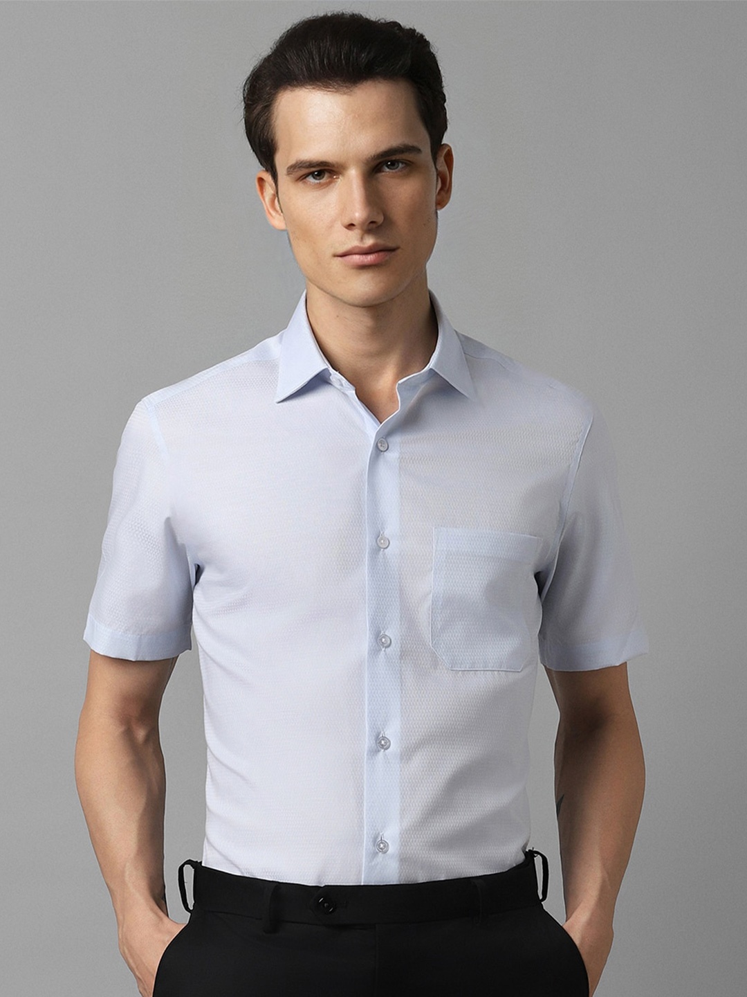 

Louis Philippe Classic Spread Collar Cotton Formal Shirt, Blue