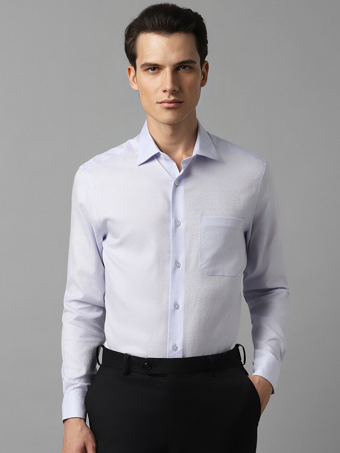 

Louis Philippe Classic Fit Spread Collar Cotton Formal Shirt, Blue