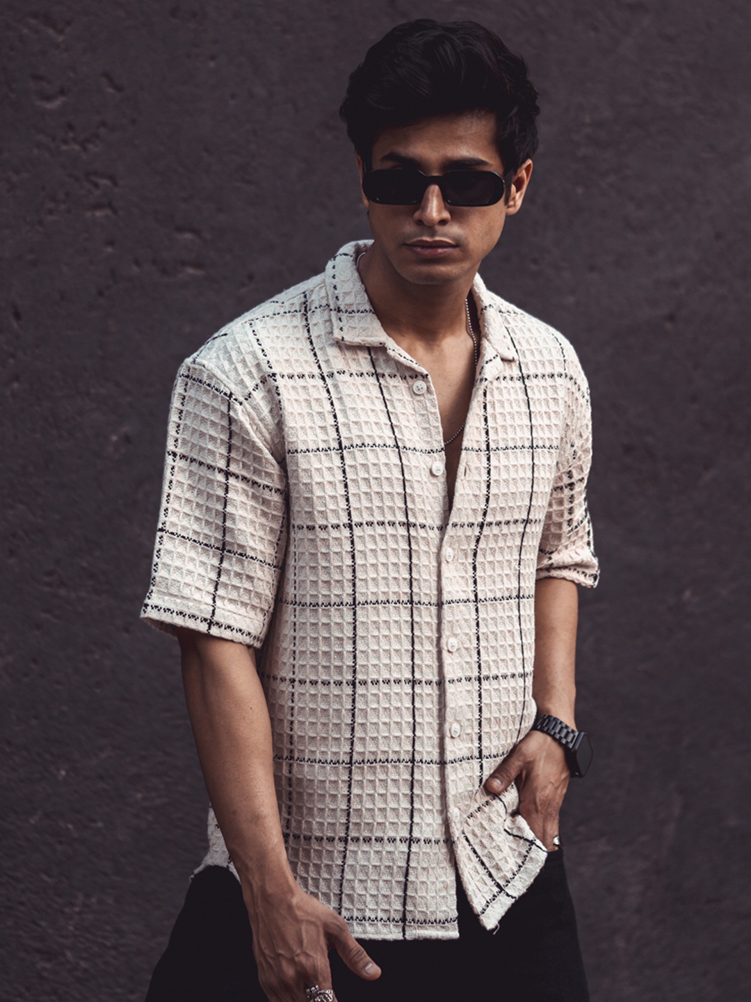 

Powerlook India Slim White Windowpane Checks Opaque Cotton Oversized Casual Shirt