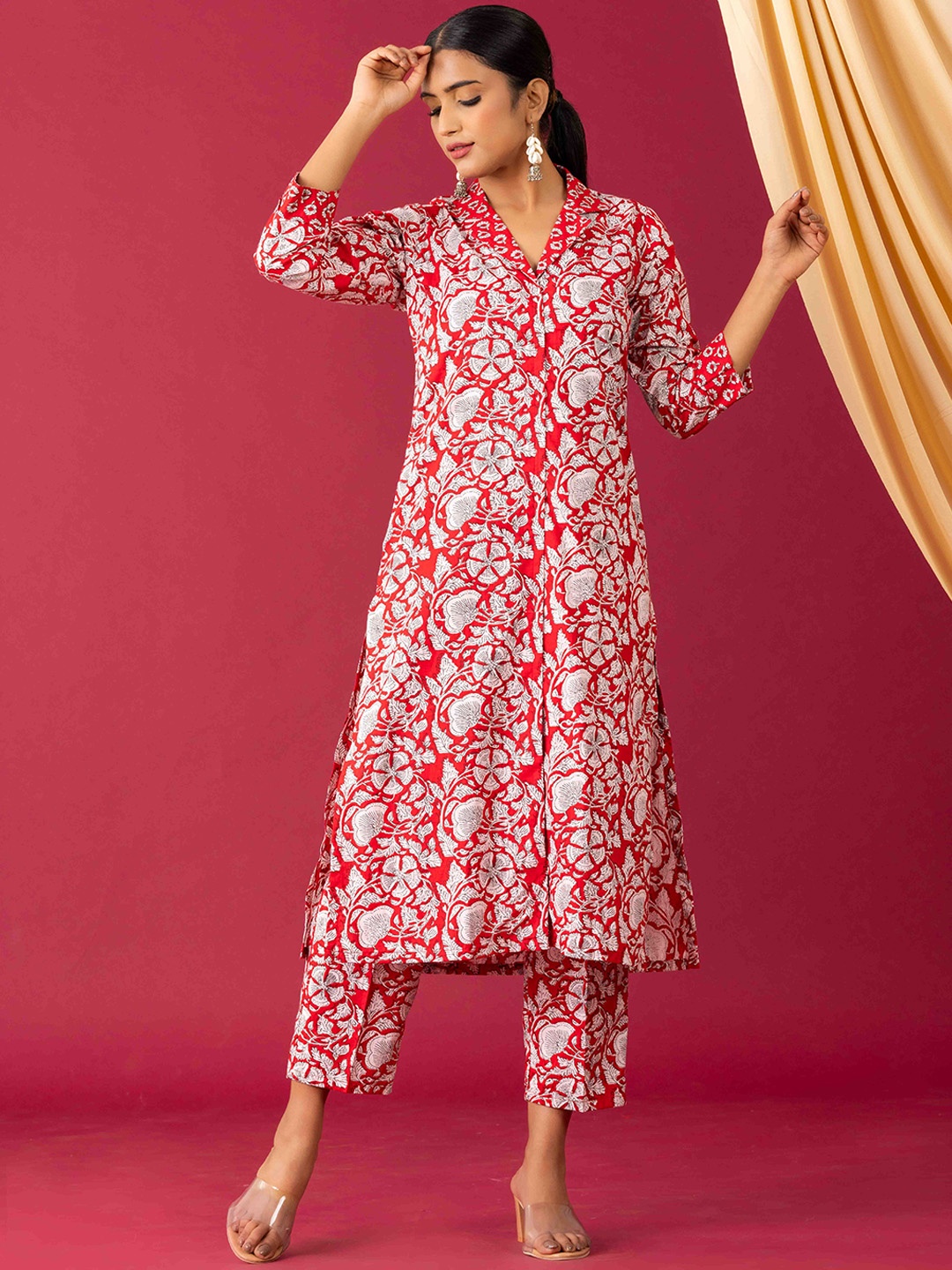 

Laado - Pamper Yourself Floral Printed Cotton Straight Kurta With Trousers, Red