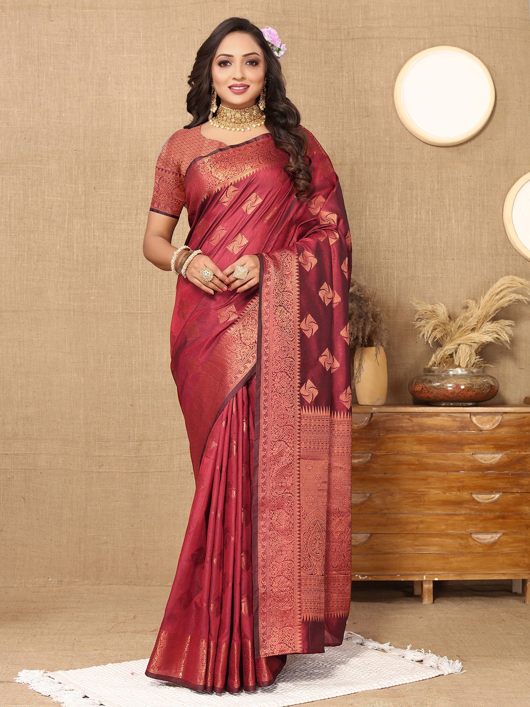 

V3 FASHION STUDIO Woven Design Zari Silk Cotton Banarasi Saree, Burgundy