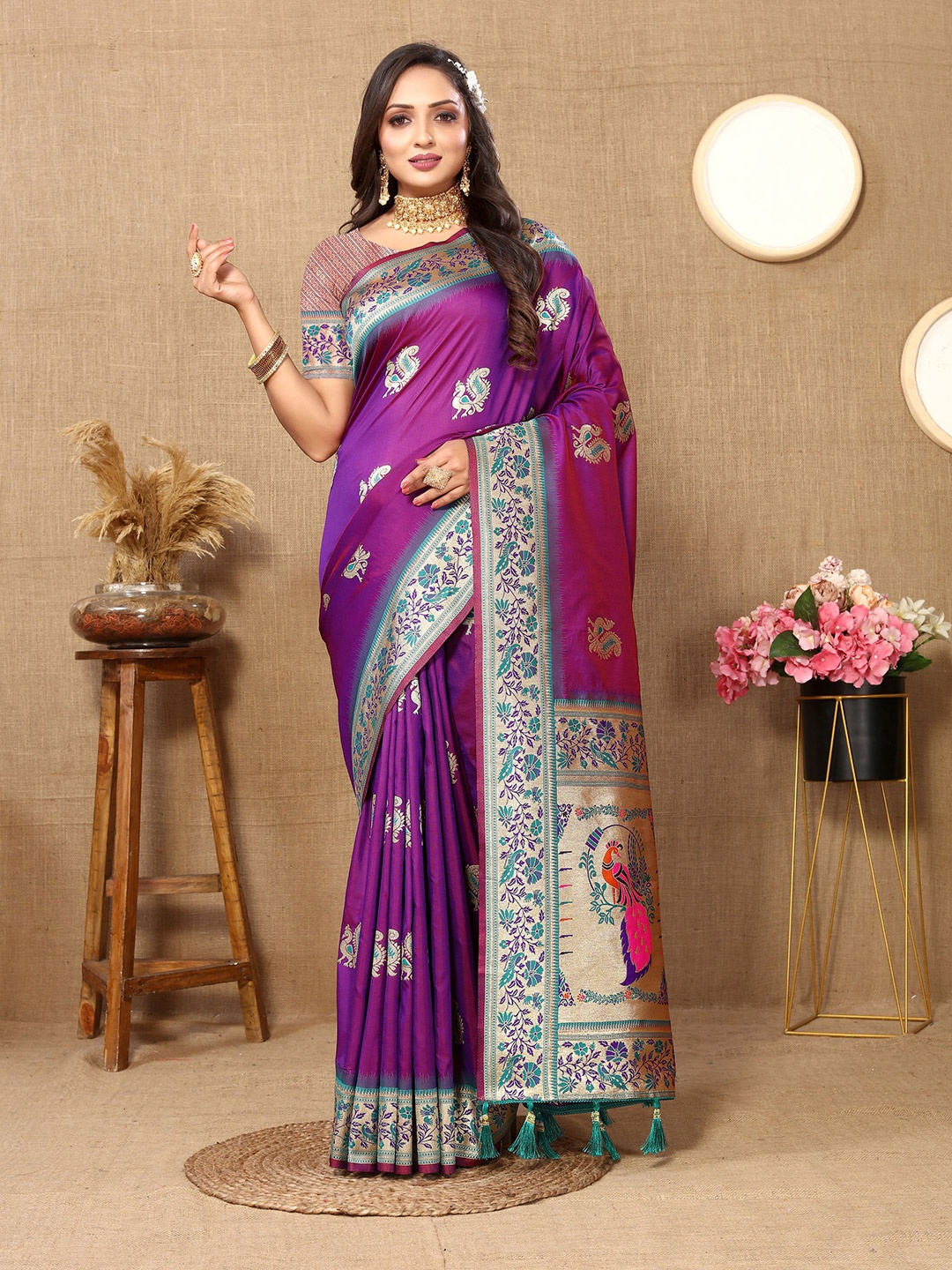 

V3 FASHION STUDIO Woven Design Zari Pure Silk Paithani Saree, Purple
