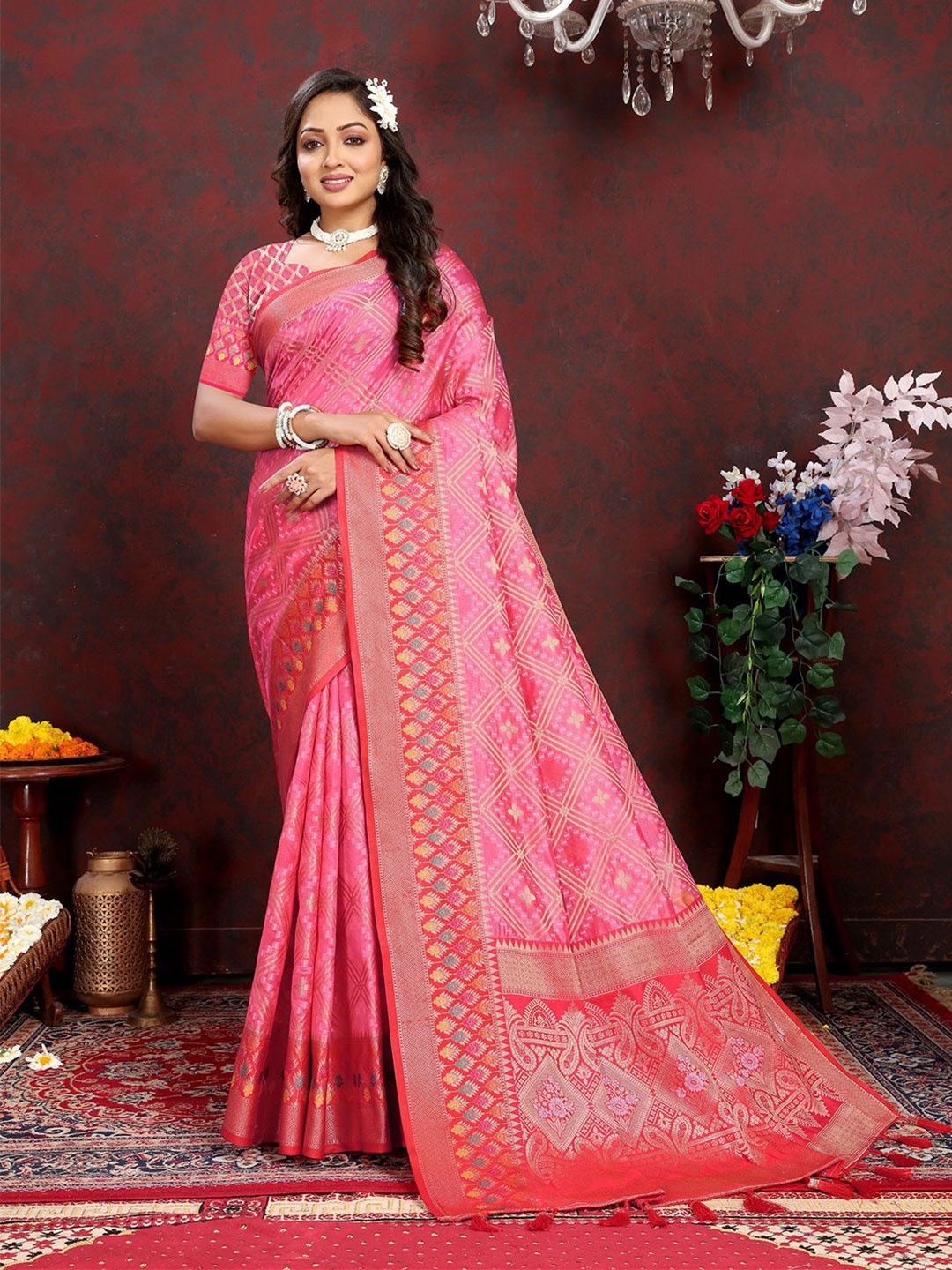 

V3 FASHION STUDIO Woven Design Zari Organza Banarasi Saree, Pink