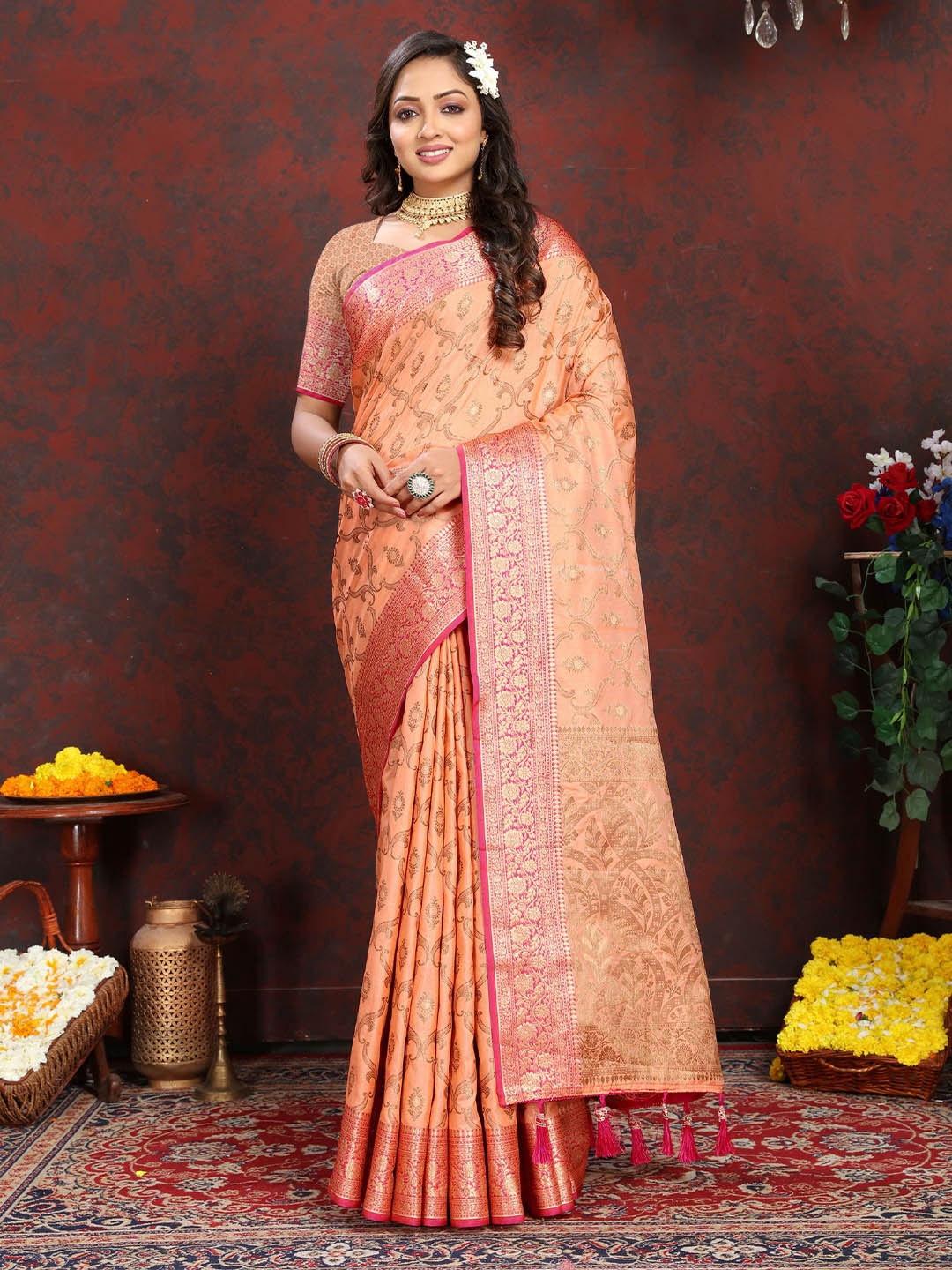 

V3 FASHION STUDIO Woven Design Zari Silk Cotton Banarasi Saree, Peach