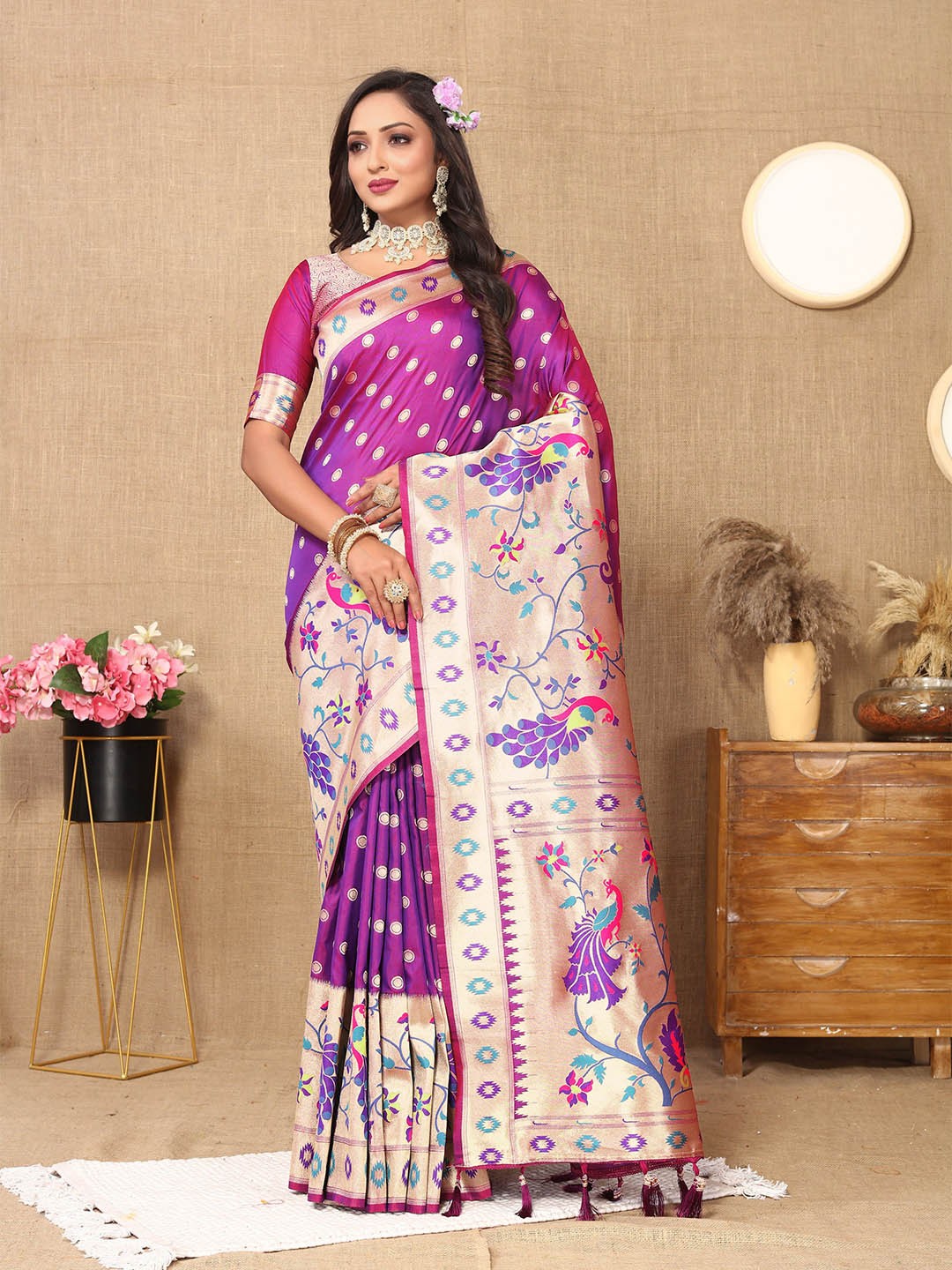 

V3 FASHION STUDIO Ethnic Motifs Woven Design Zari Pure Silk Paithani Saree, Purple