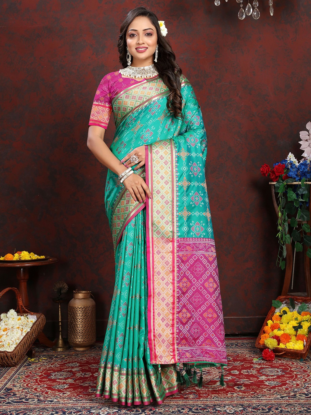 

V3 FASHION STUDIO Ethnic Motifs Woven Design Zari Pure Silk Patola Saree, Blue