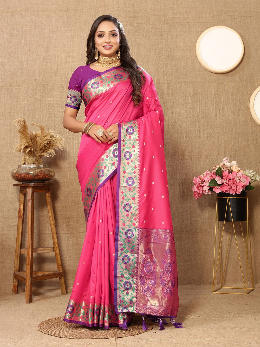 

V3 FASHION STUDIO Ethnic Motifs Zari Pure Silk Paithani Saree, Pink