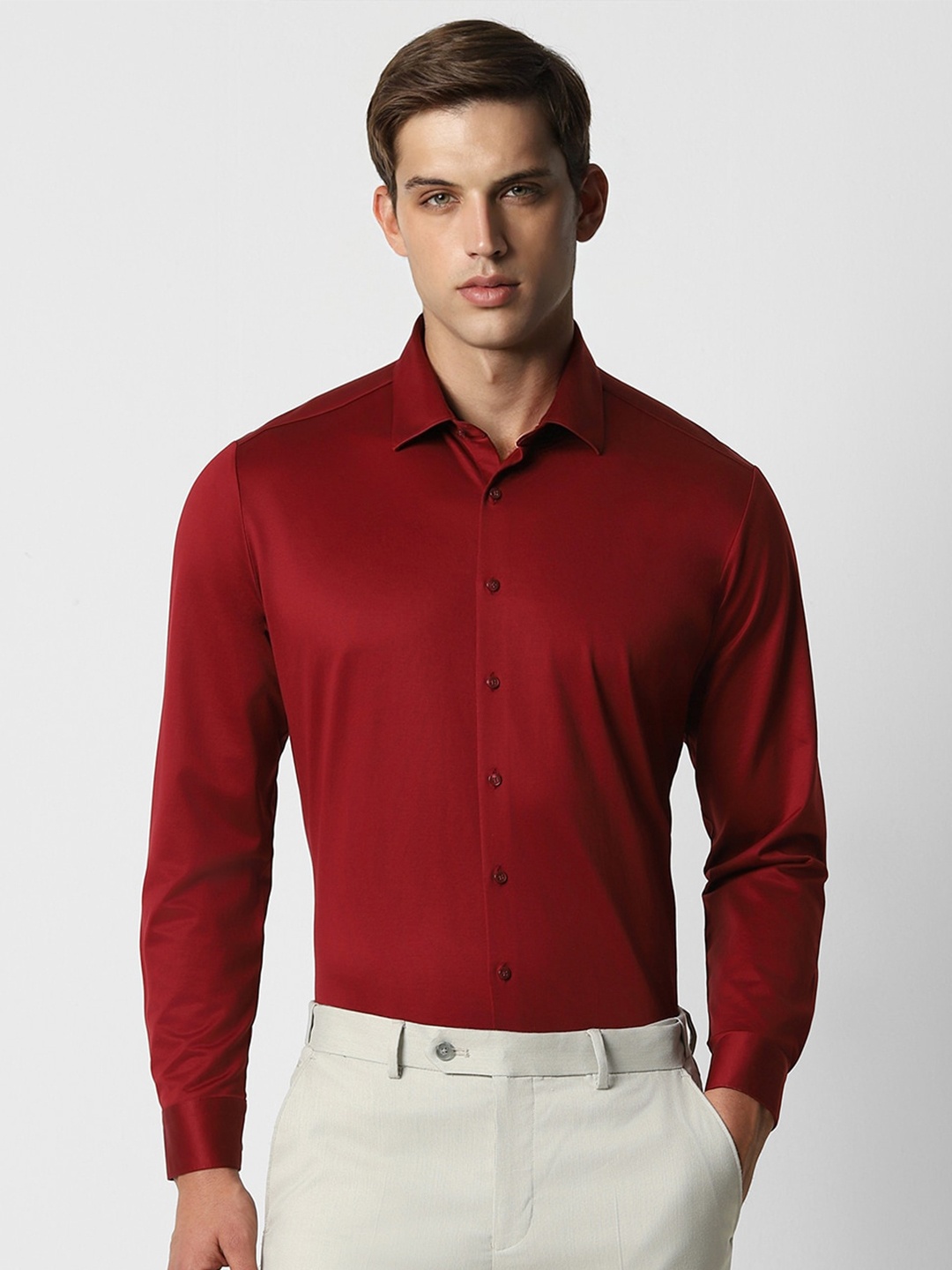 

Van Heusen Spread Collar Slim Fit Formal Pure Cotton Shirt, Red
