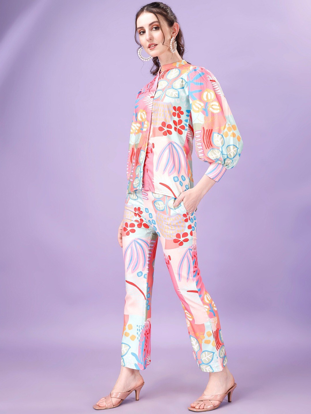 

Kandora Printed Mandarin Collar Shirt With Trousers Co-Ords, Pink