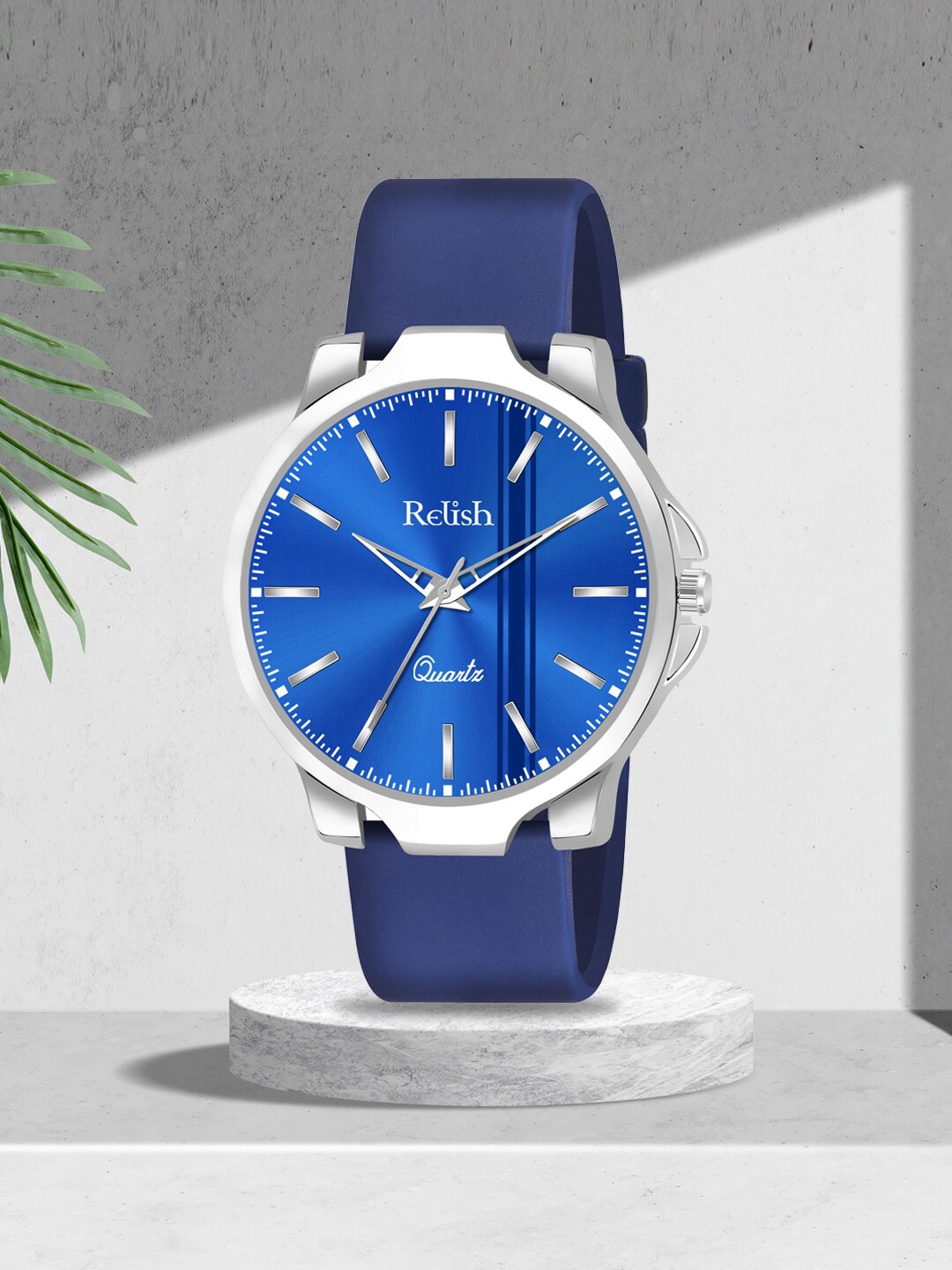 

Relish Men Textured Dial & Silicone Straps Analogue Watch RE-NSSW515, Blue