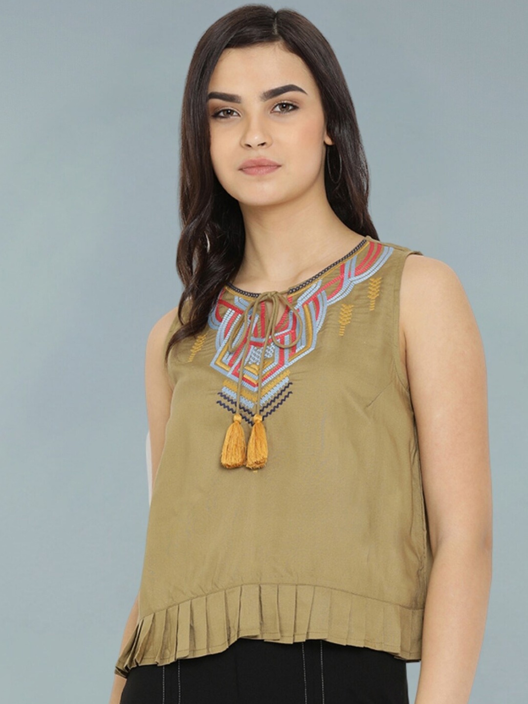 

Moda Elementi Tie-Up Neck Ethnic Top, Multi