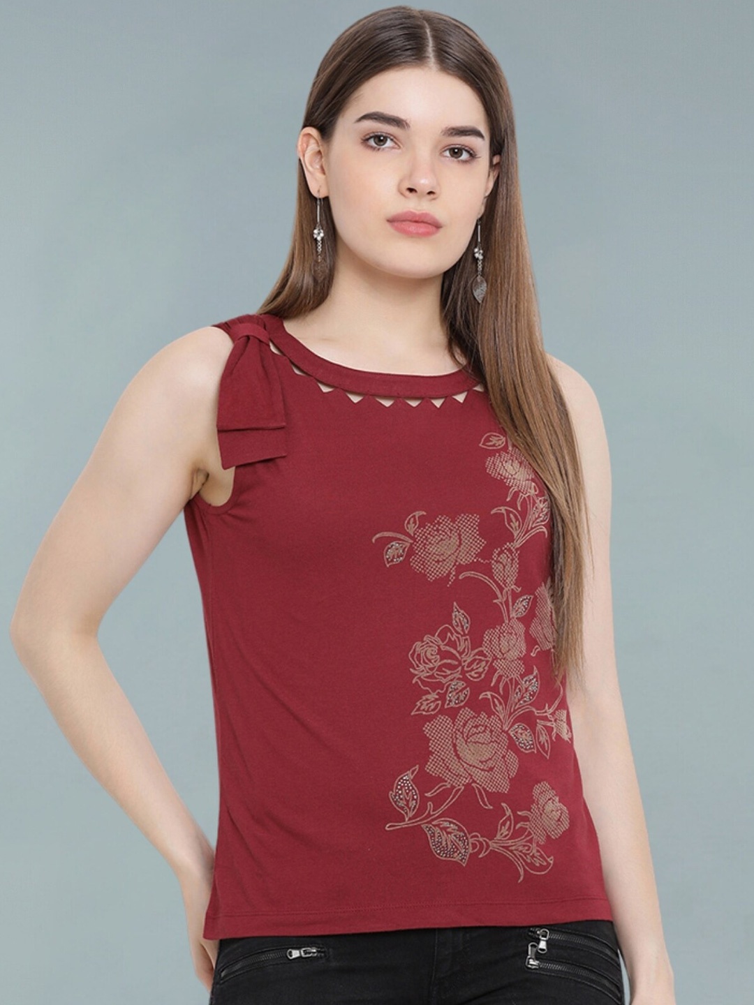 

Moda Elementi Floral Print Top, Maroon