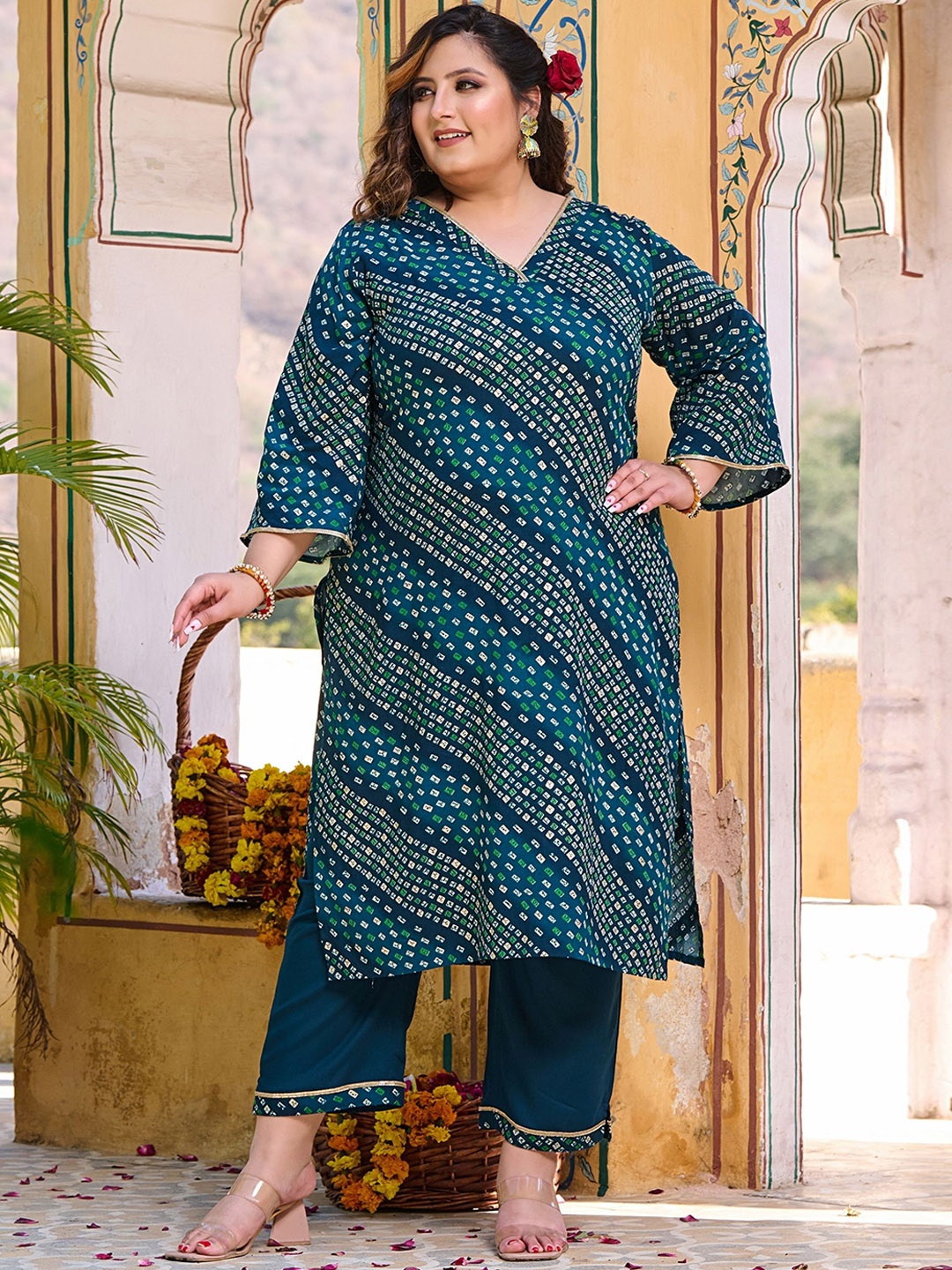 

PrettyPlus by Desinoor.com Women Bandhani Printed Regular Kurta with Trousers, Teal
