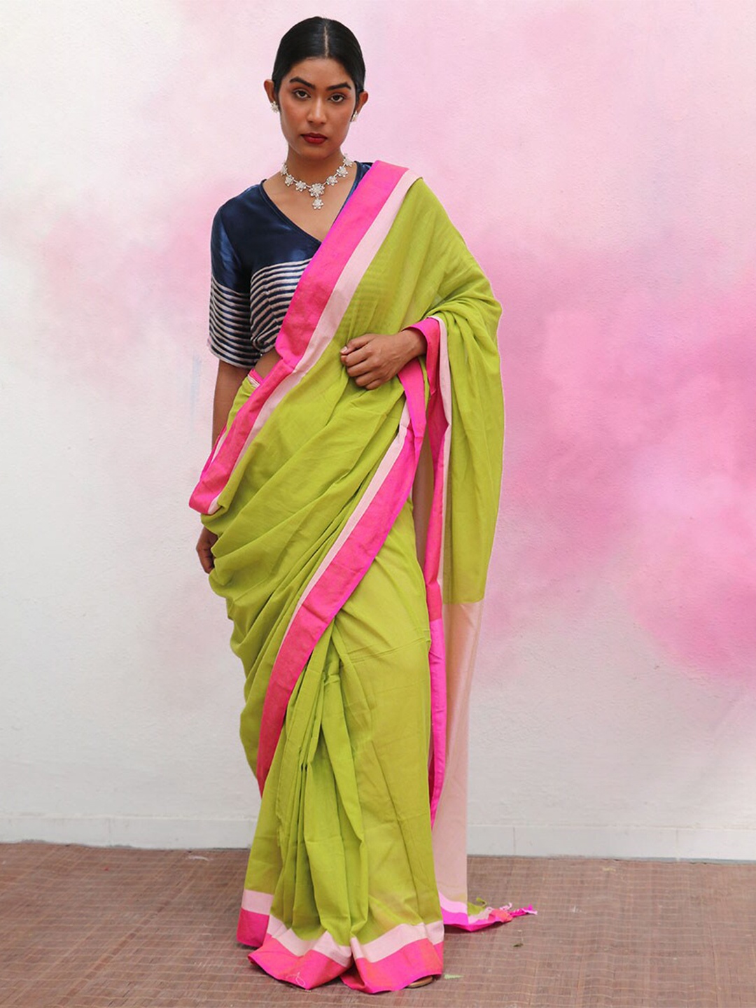 

Chidiyaa Saree, Green