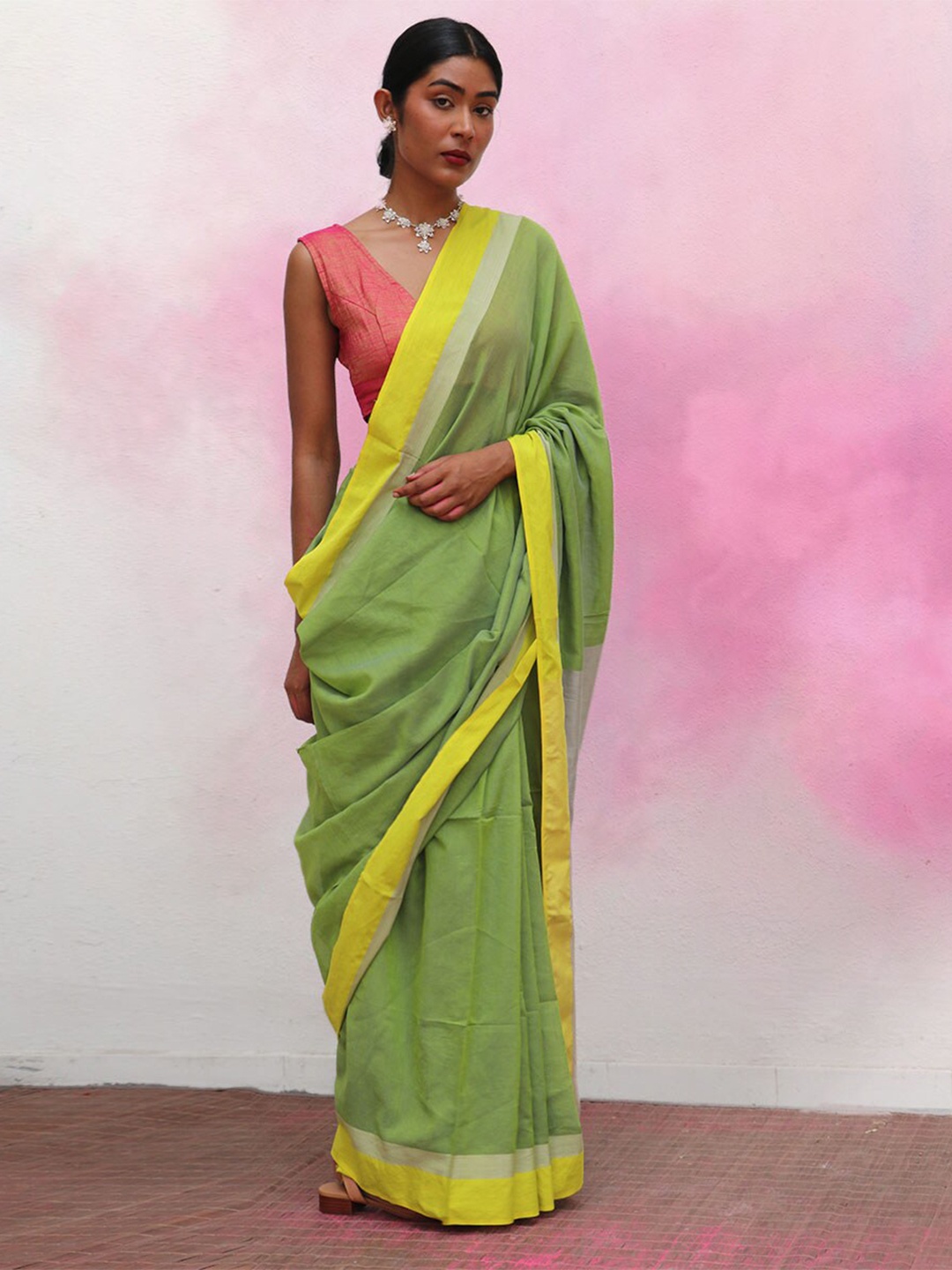 

Chidiyaa Saree, Green